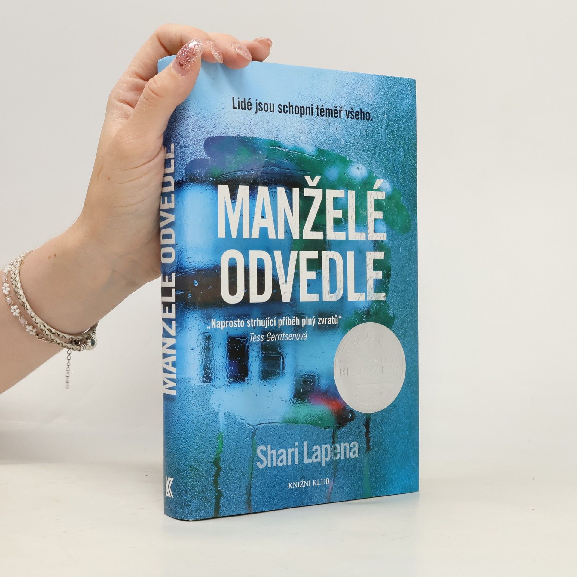 Shari Lapena Manželé odvedle