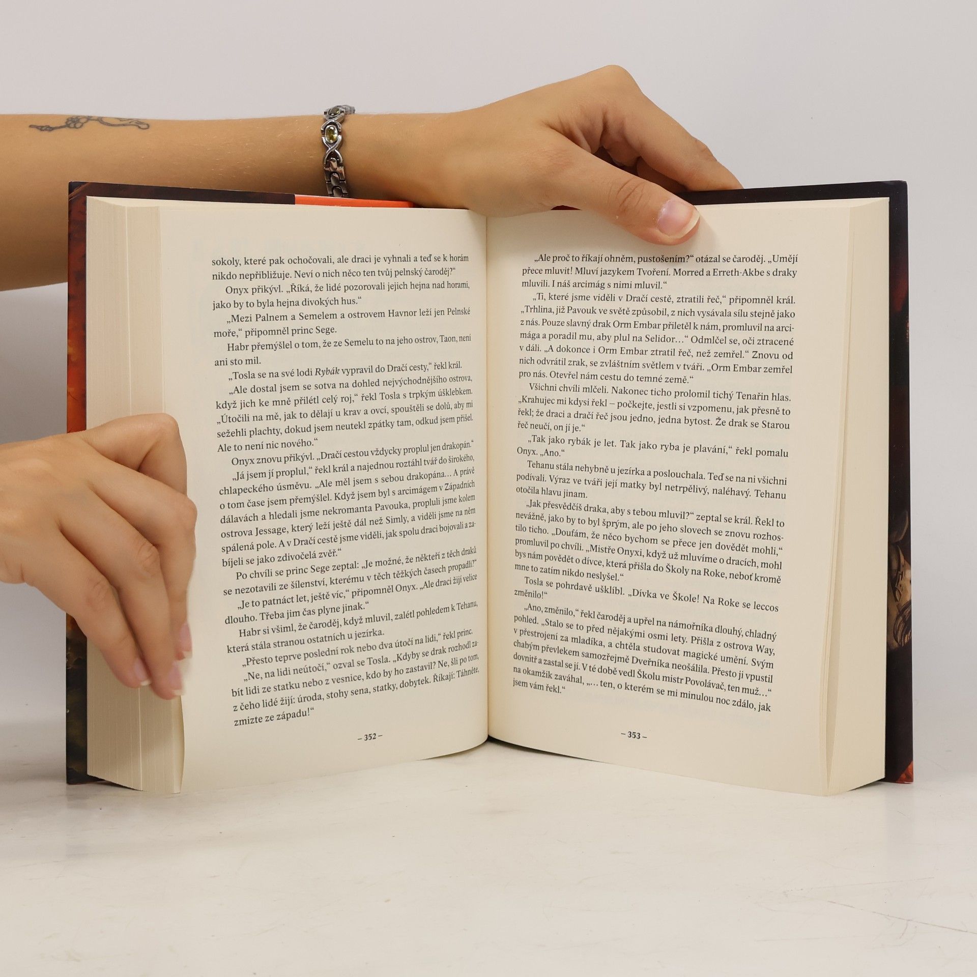 Ursula K. Le Guin Velká kniha Zeměmoří. Svazek druhý