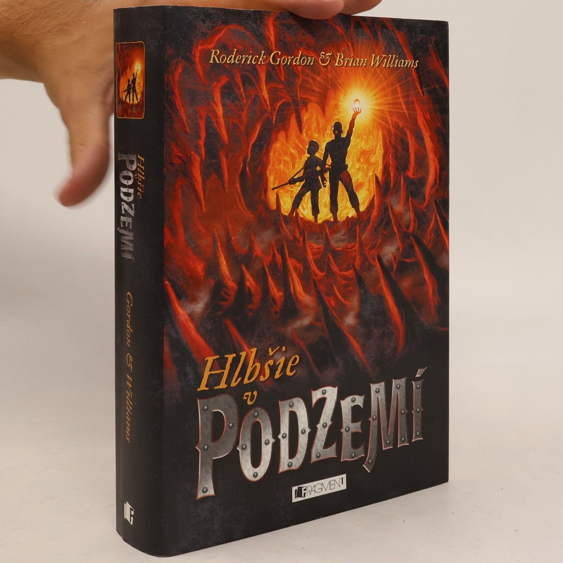 Roderick Gordon Hlbšie v Podzemí