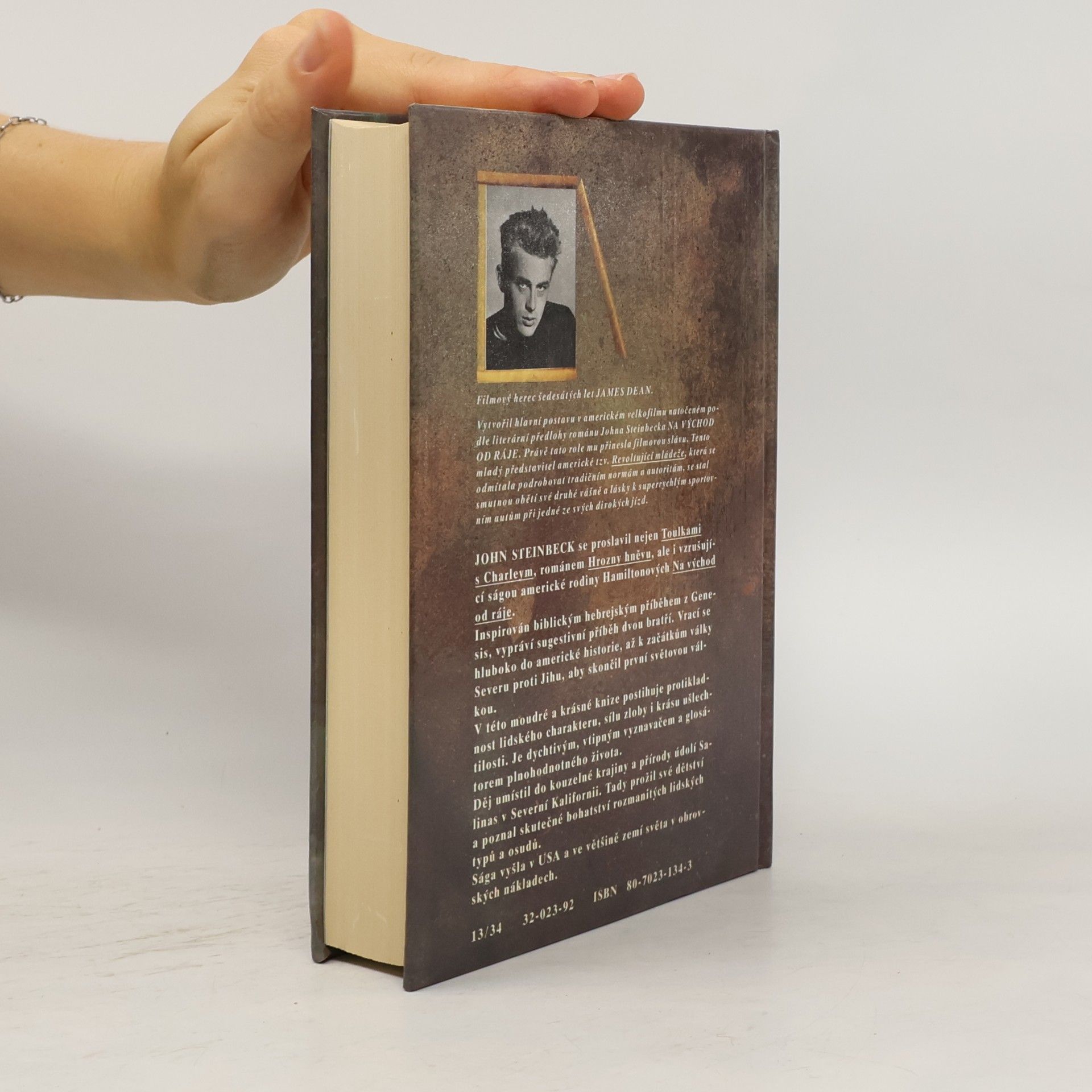 John Steinbeck Na východ od ráje