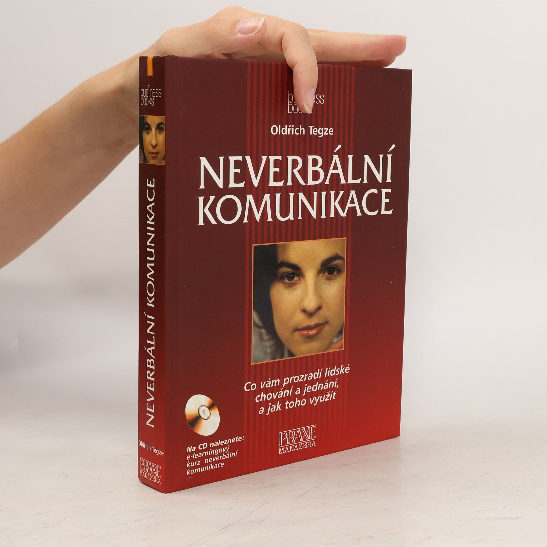Oldřich Tegze Neverbální komunikace