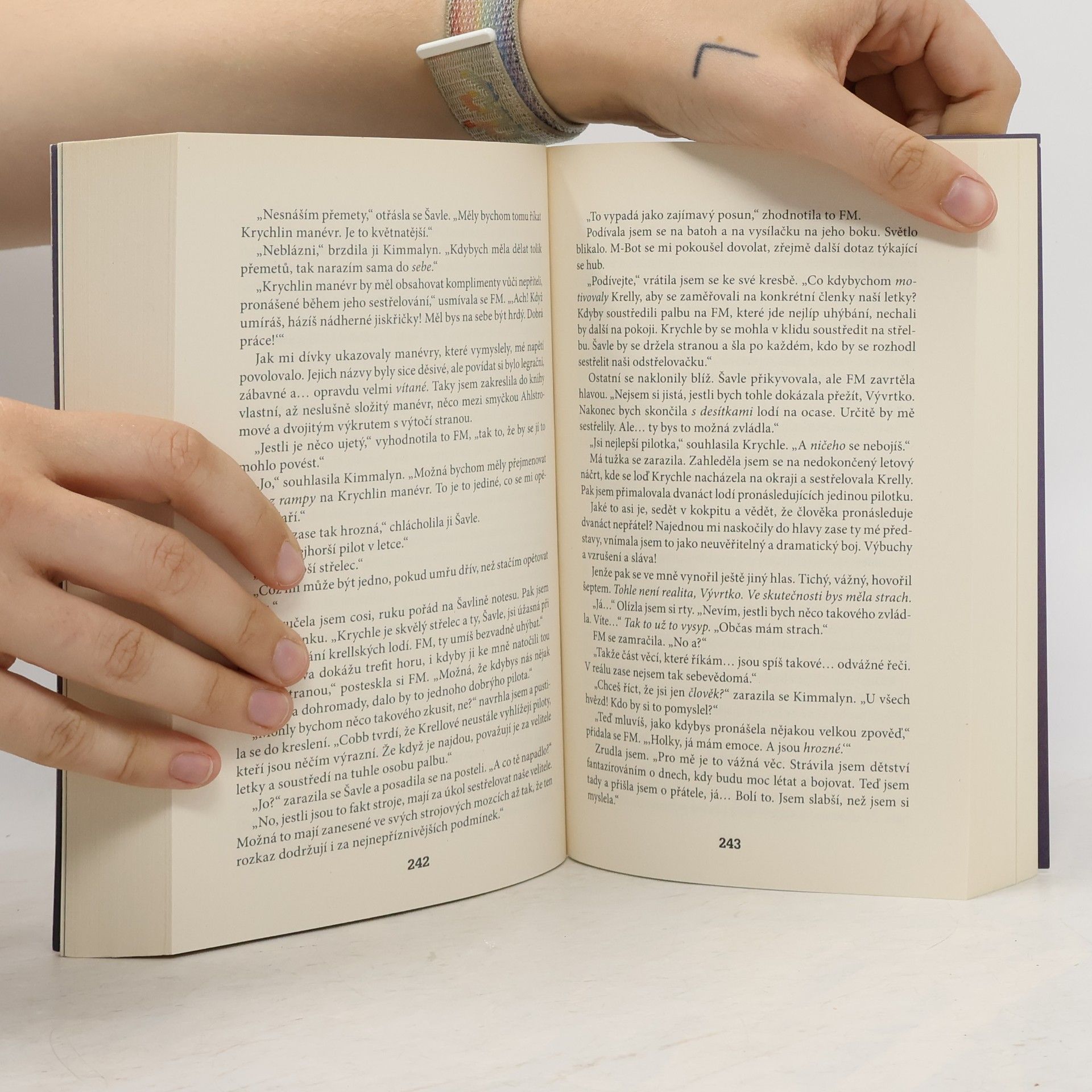 Brandon Sanderson Vzhůru k obloze