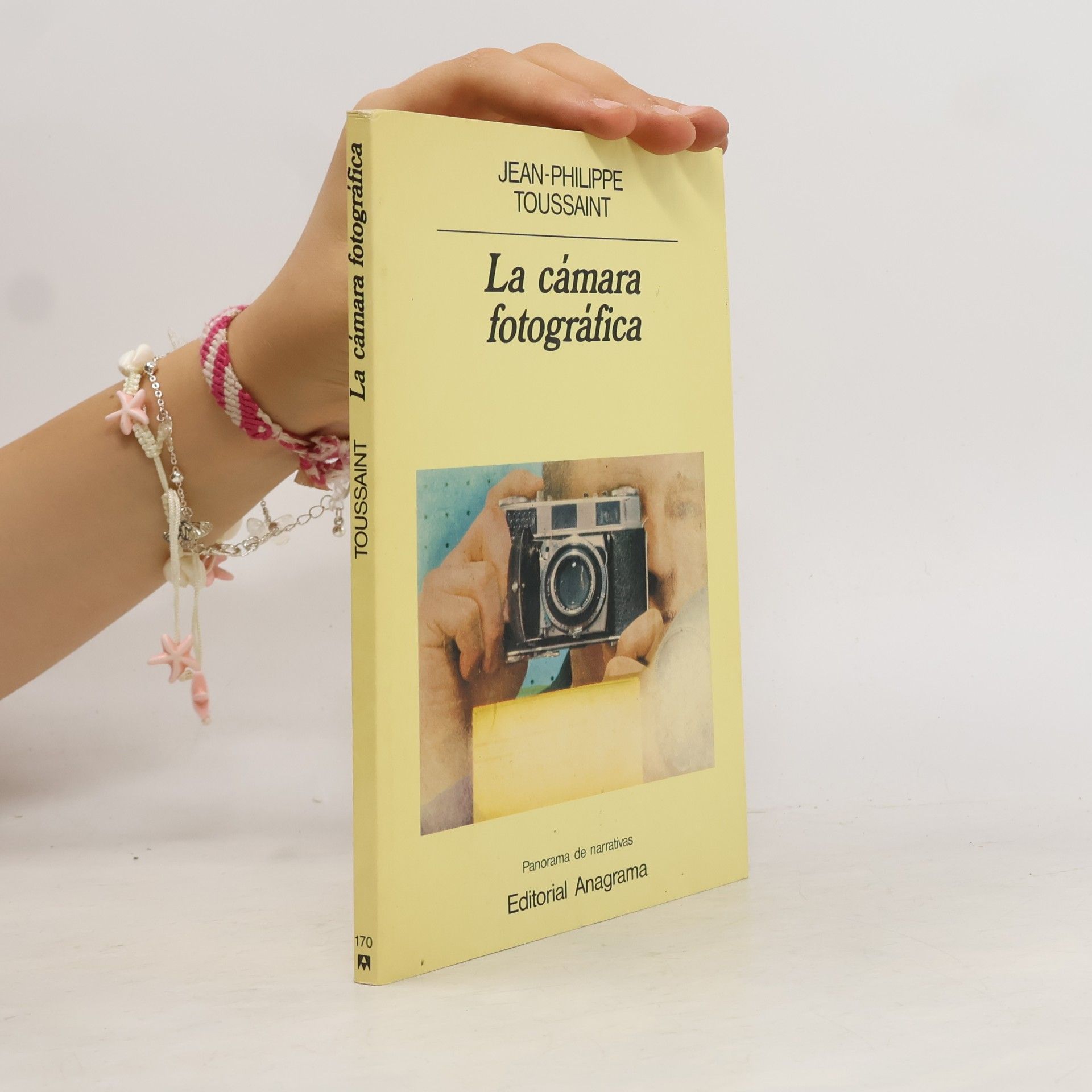 Javier Albiñana Serraín Panorama de narrativas - 170: La cámara fotográfica