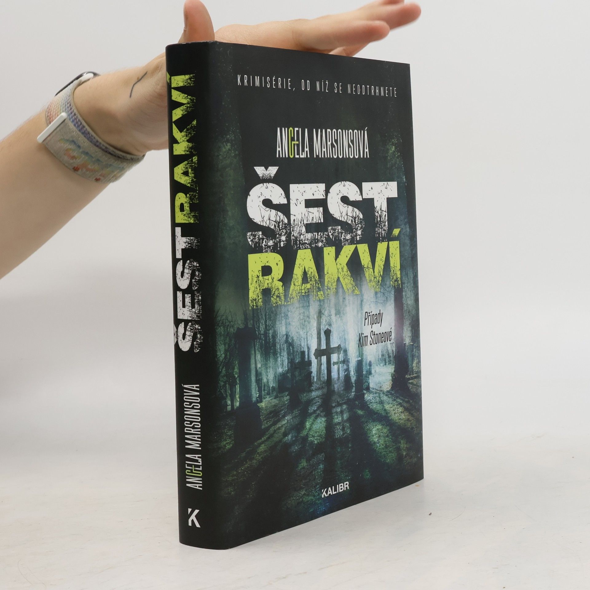 Angela Marsons Šest rakví