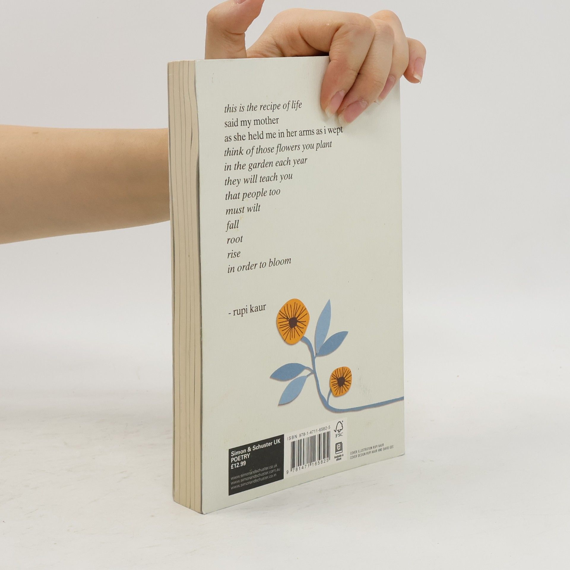 Rupi Kaur The Sun And Her Flowers