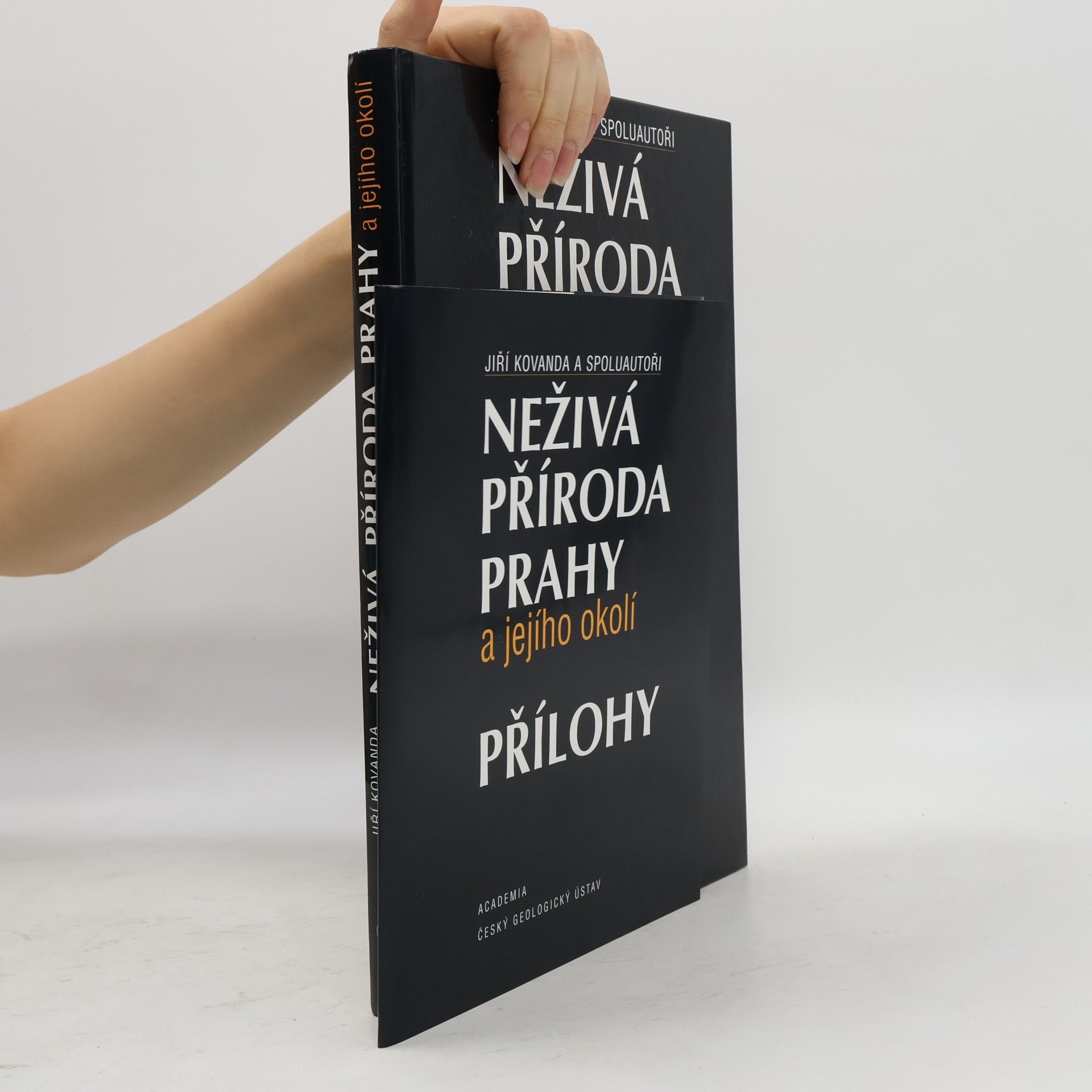 Jiří Kovanda Neživá příroda Prahy a jejího okolí