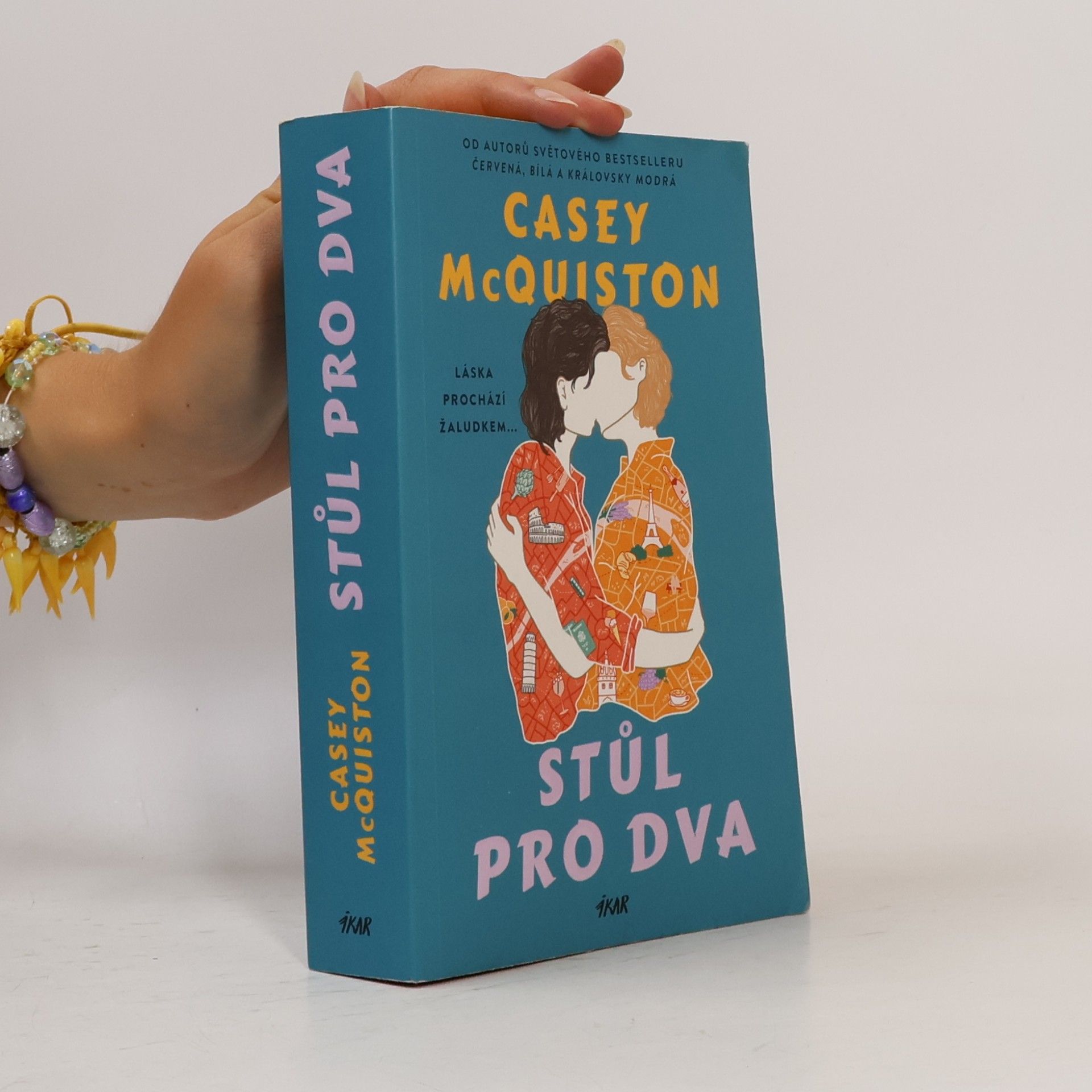 Casey McQuiston Stůl pro dva