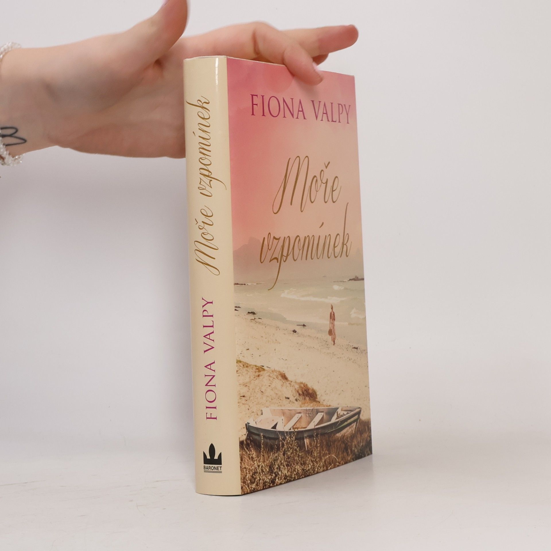 Fiona Valpy Moře vzpomínek