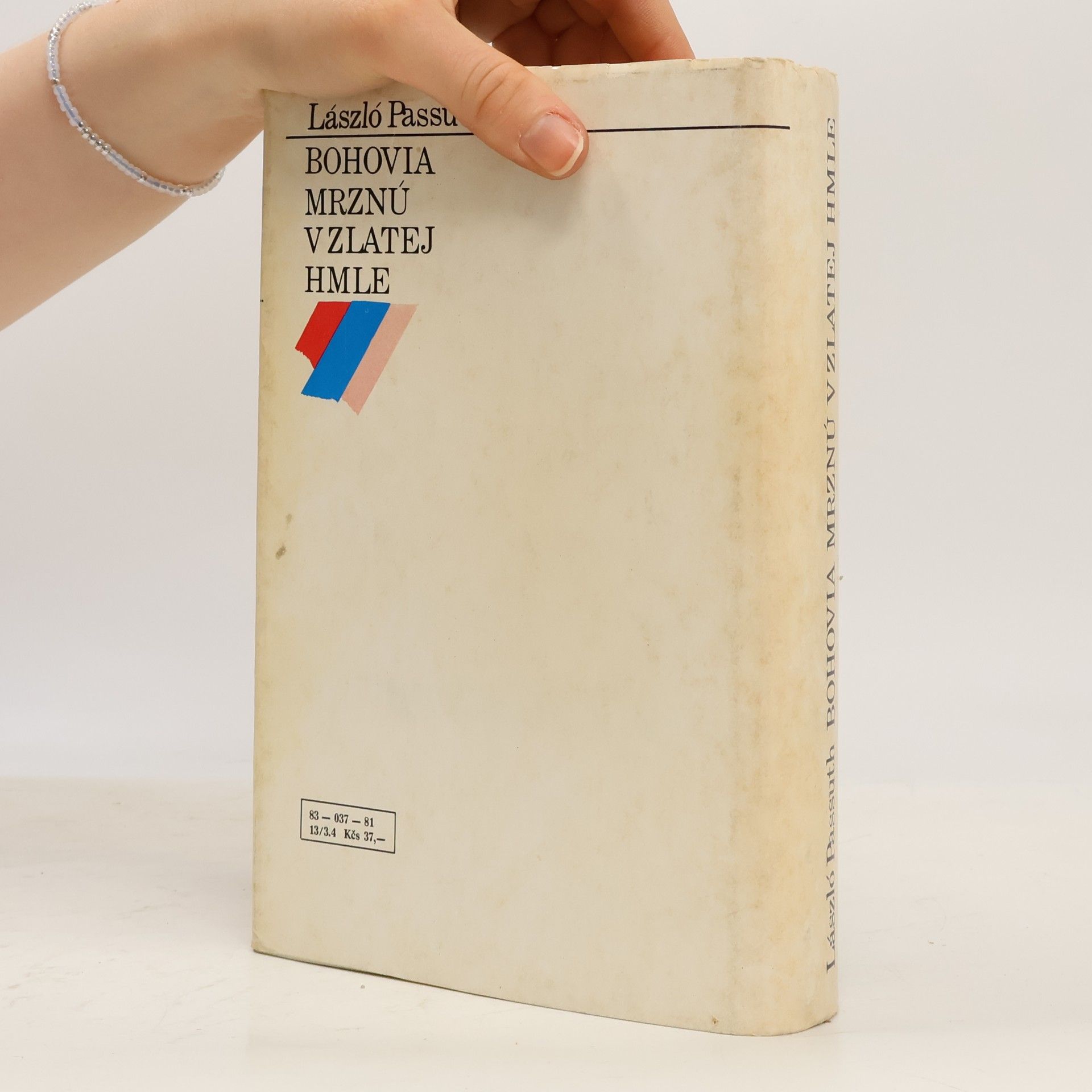 László Passuth Bohovia mrznú v zlatej hmle