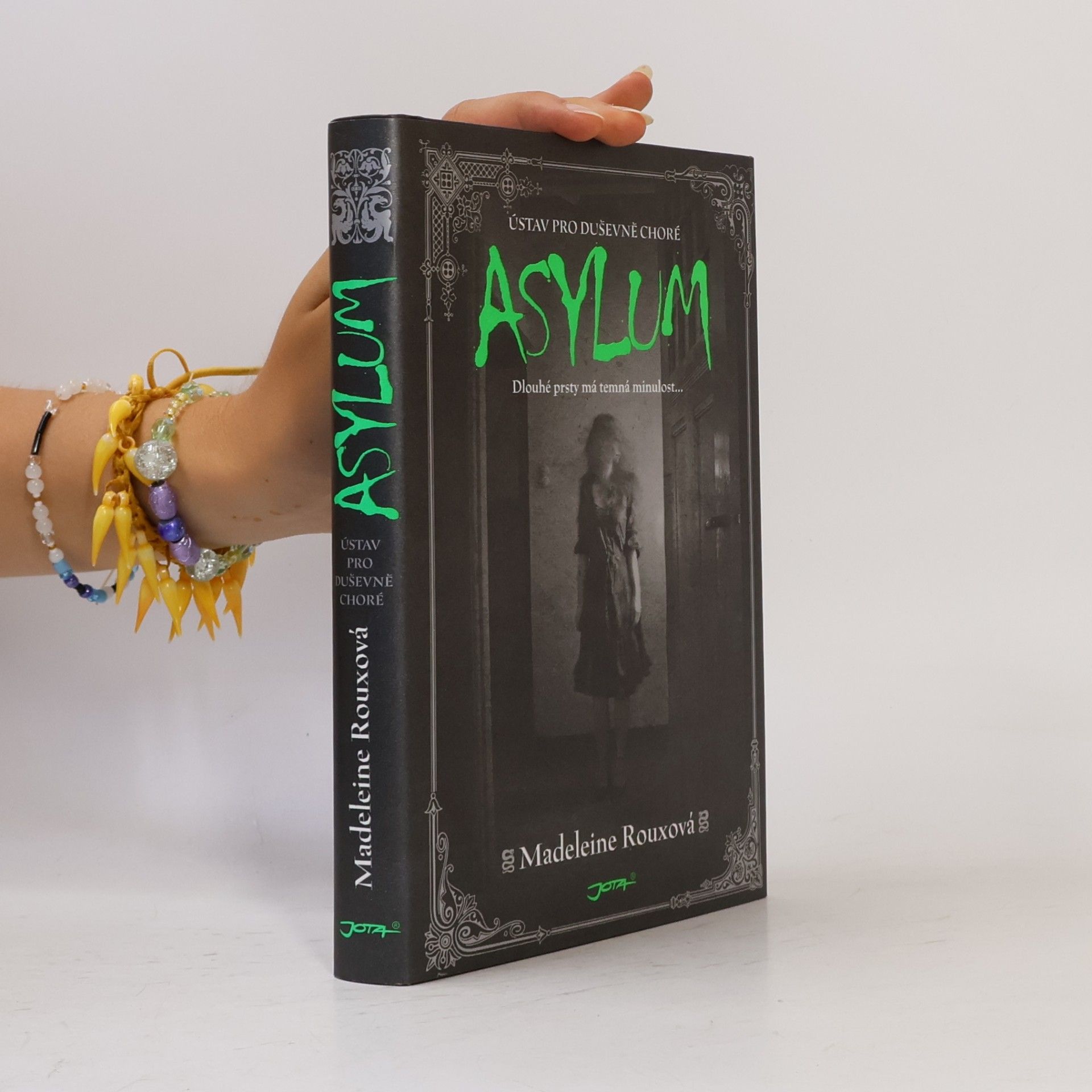 Madeleine Roux Asylum. Ústav pro duševně choré