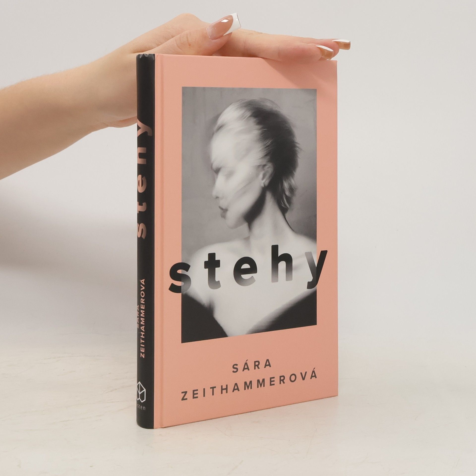 Sára Zeithammerová Stehy