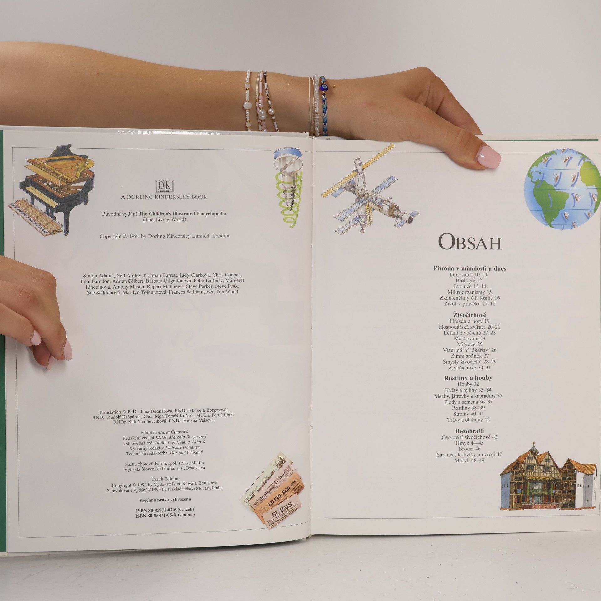 Various authors Dětská ilustrovaná encyklopedie II. Živý svět