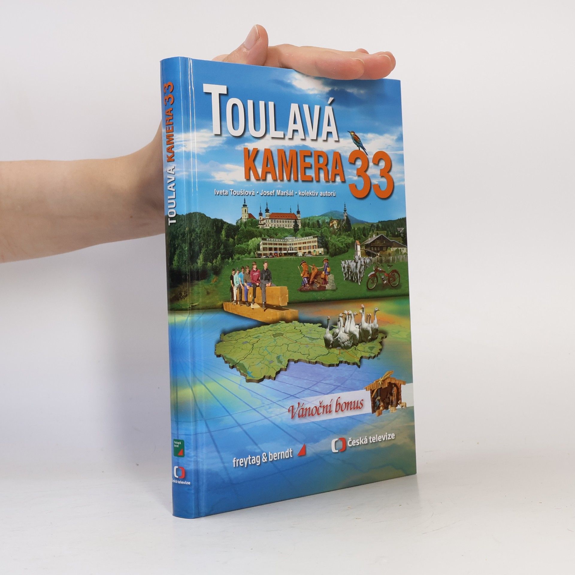 Toulavá kamera. 33