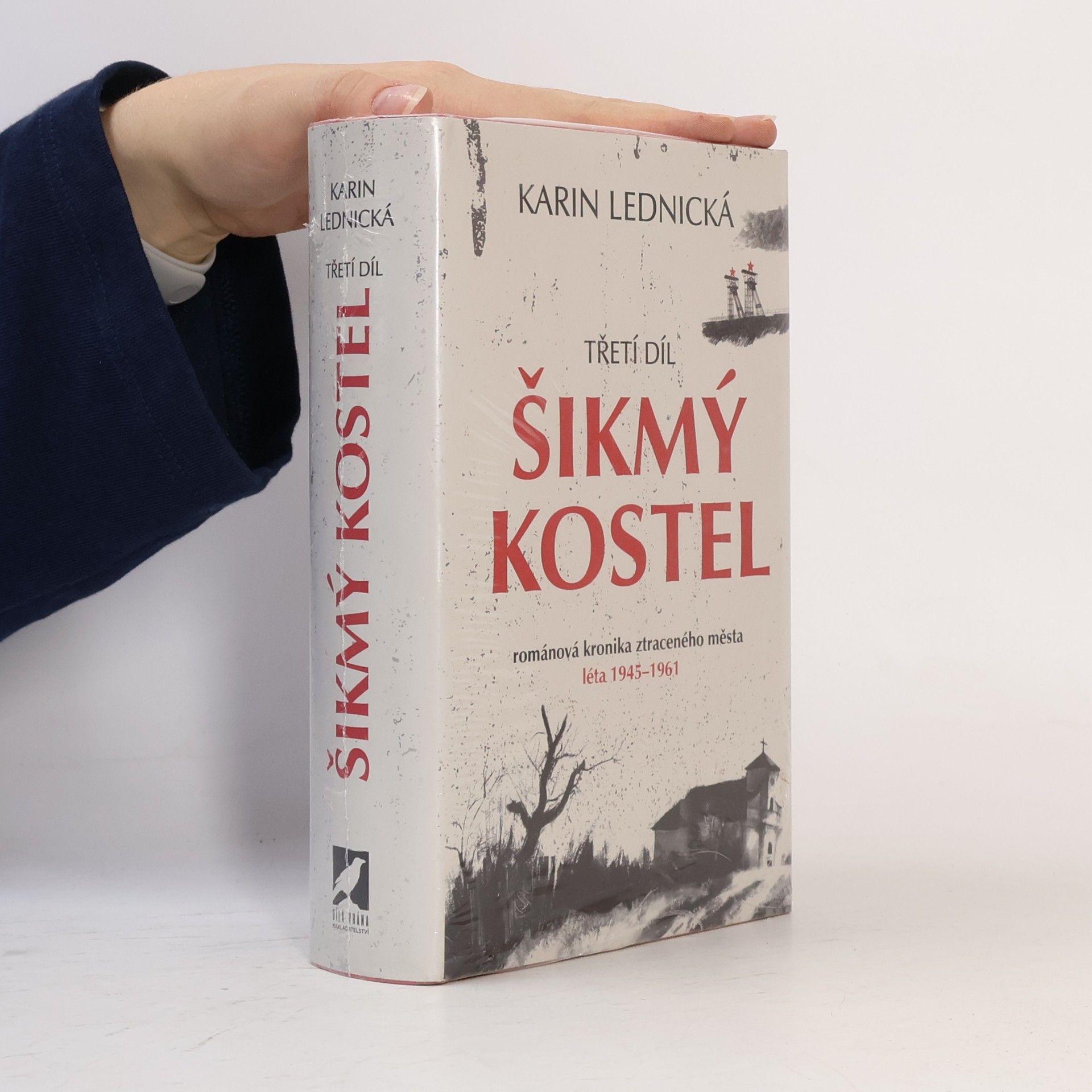 Karin Lednická Šikmý kostel 3