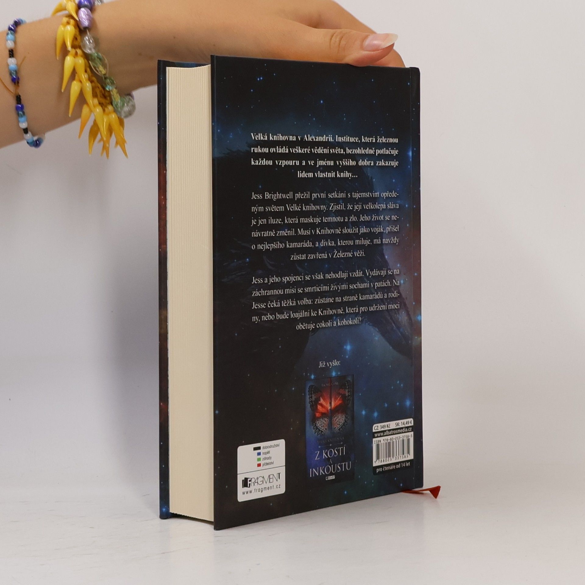 Rachel Caine Velká knihovna. Z ohně a papíru