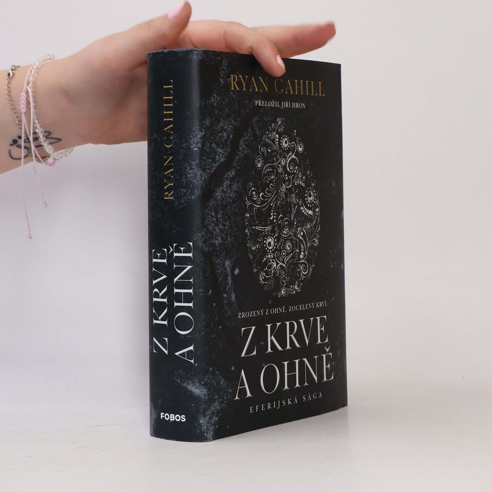 Ryan Cahill Z krve a ohně