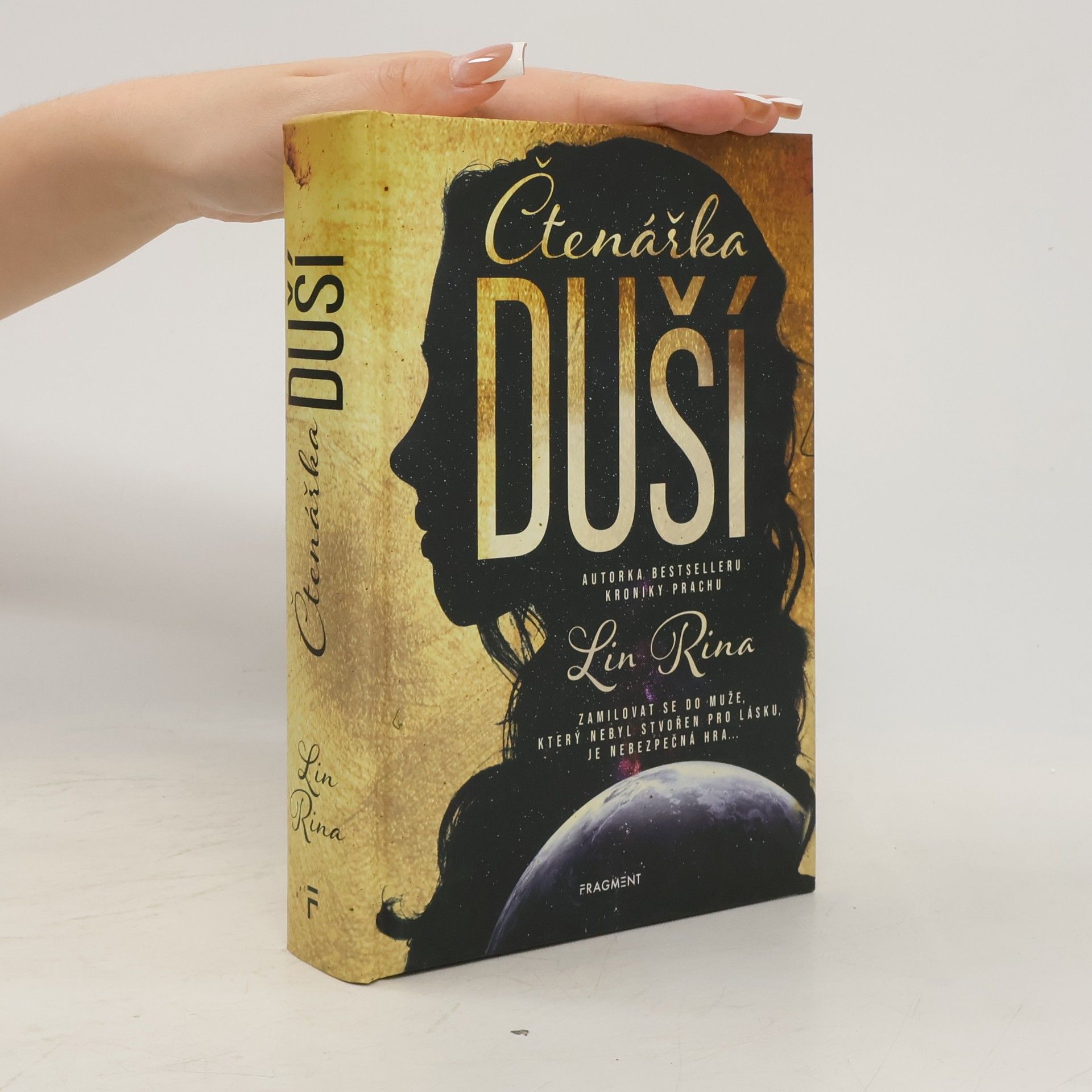 Lin Rina Čtenářka duší