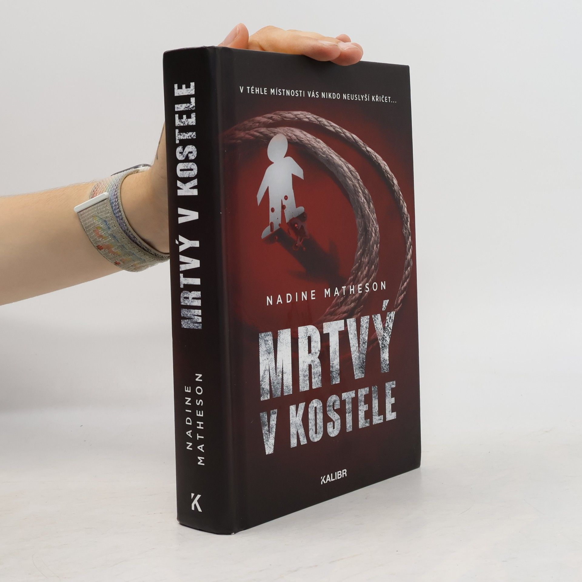 Mrtvý v kostele
