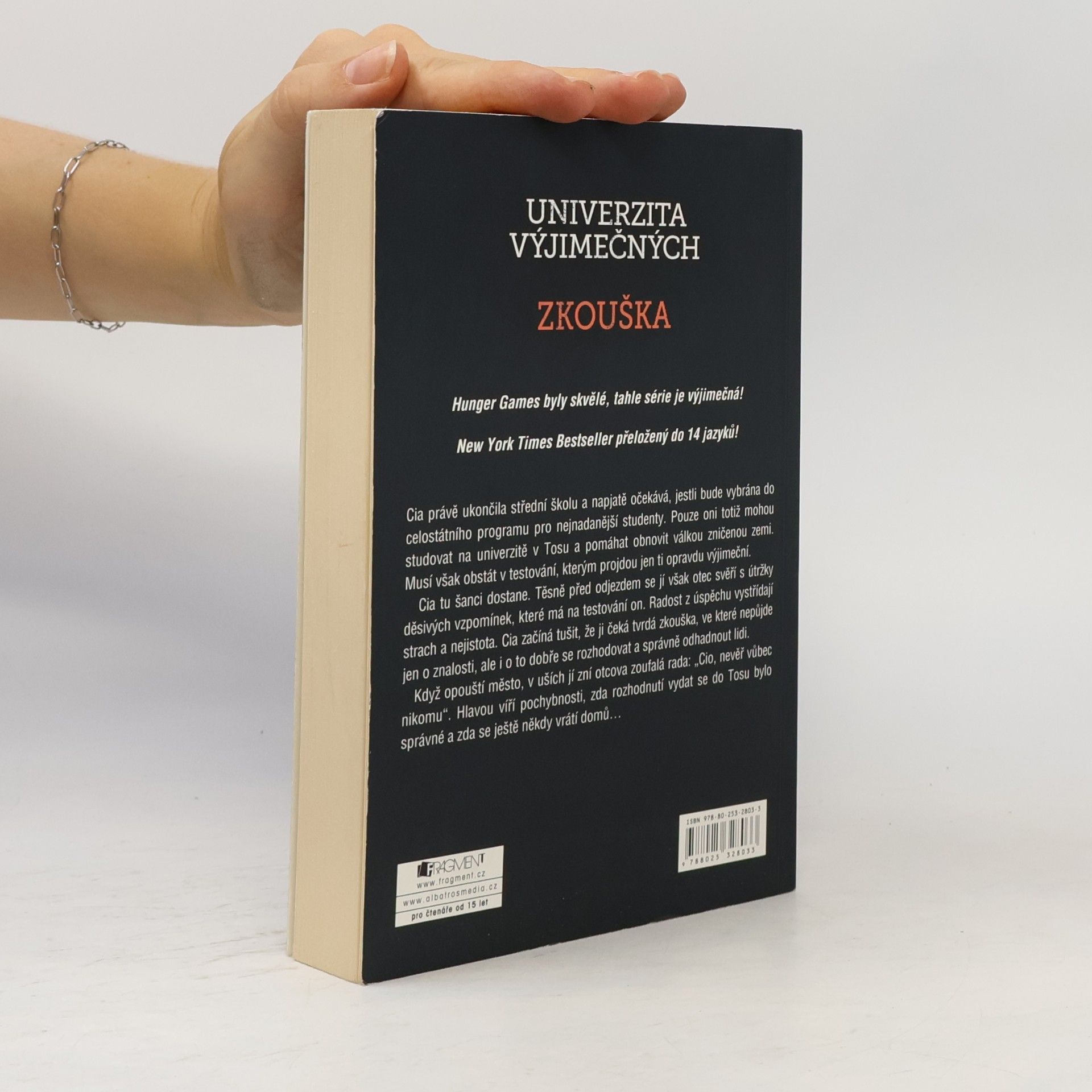 Joelle Charbonneau Univerzita výjimečných. Zkouška