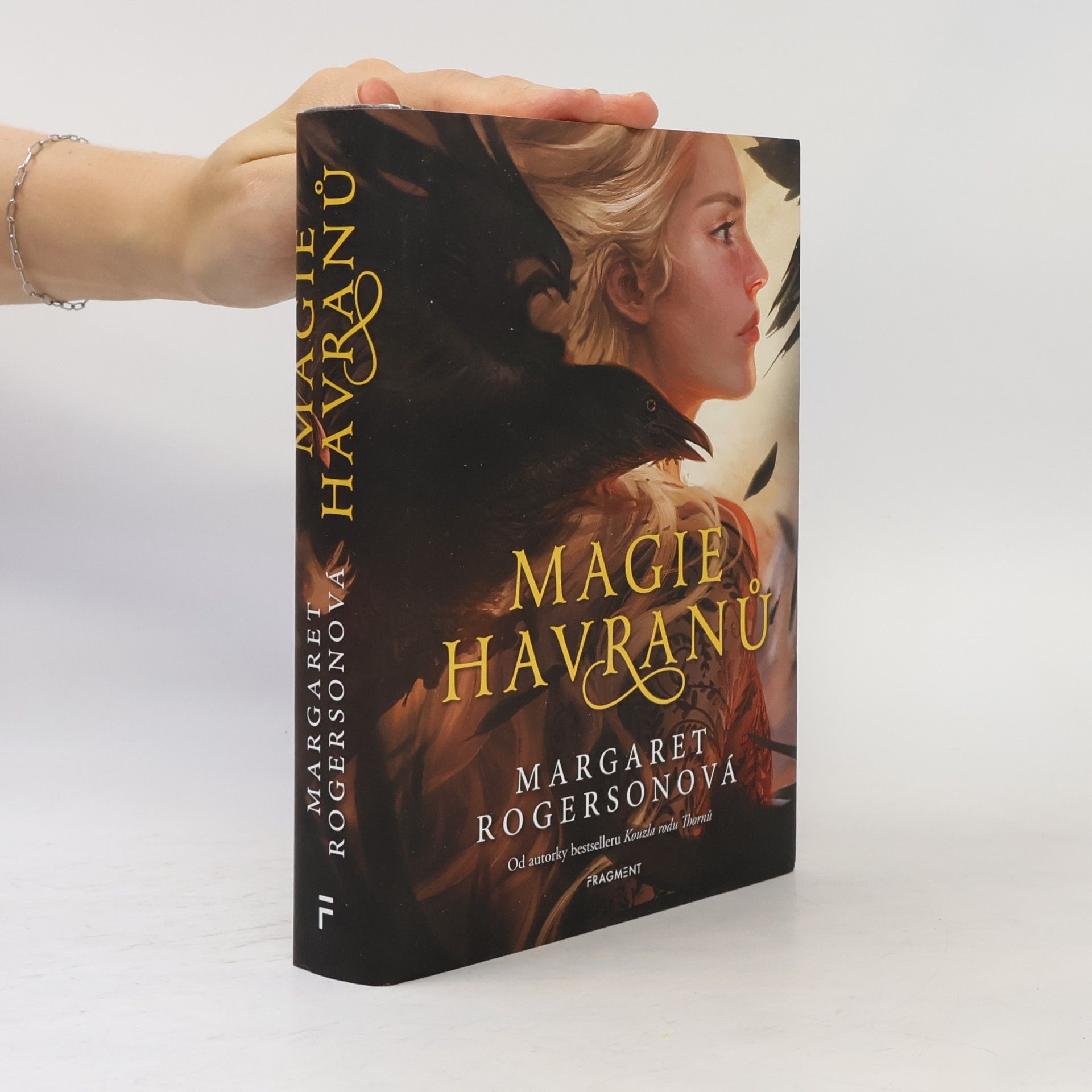 Margaret Rogerson Magie havranů