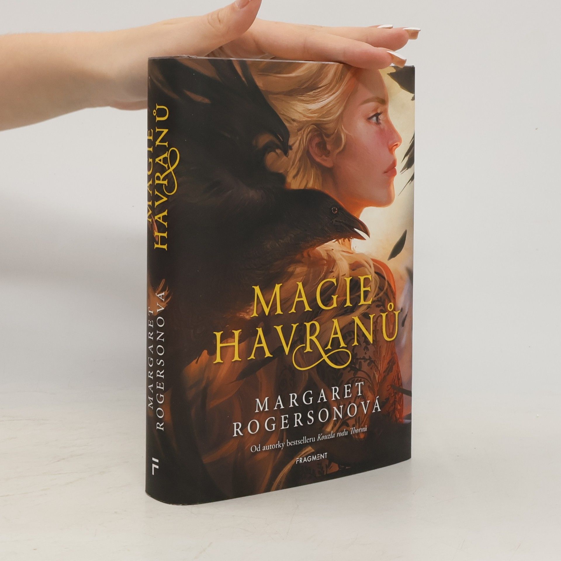 Margaret Rogerson Magie havranů