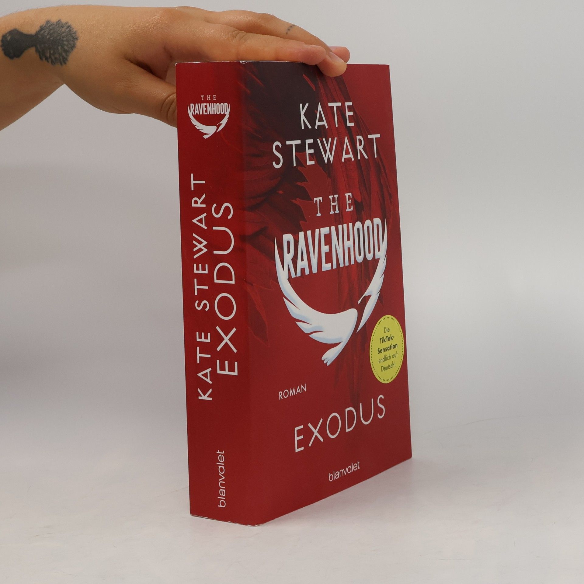Kate Stewart The Ravenhood - Exodus