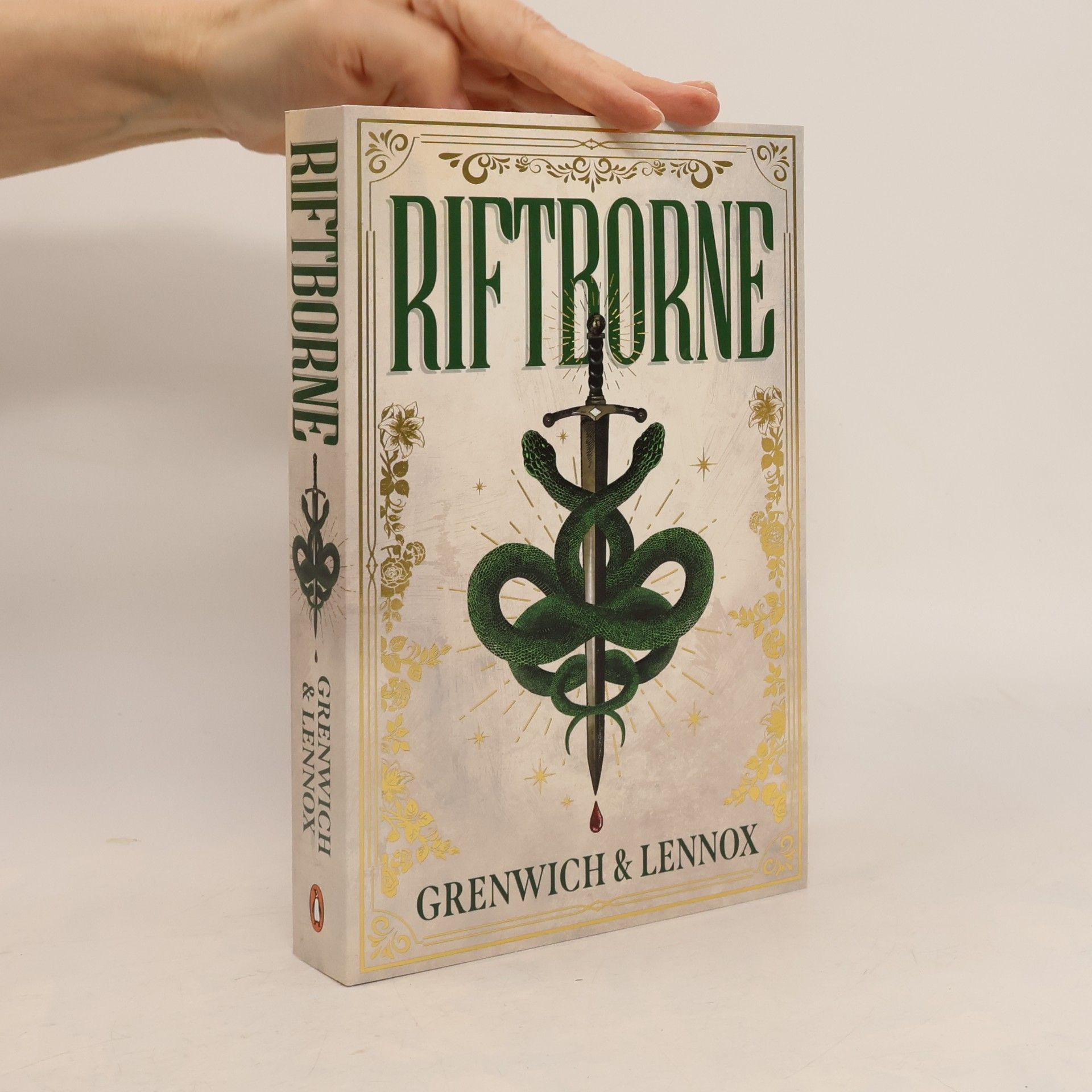 Parker Lennox Riftborne: The Sunday Times bestselling fantasy romance for fans for Fourth Wing (The Esprithean Trilogy)