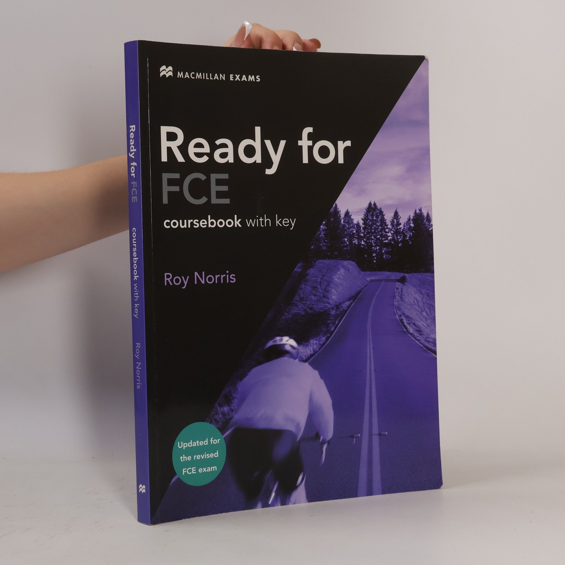 Ready for FCE : coursebook