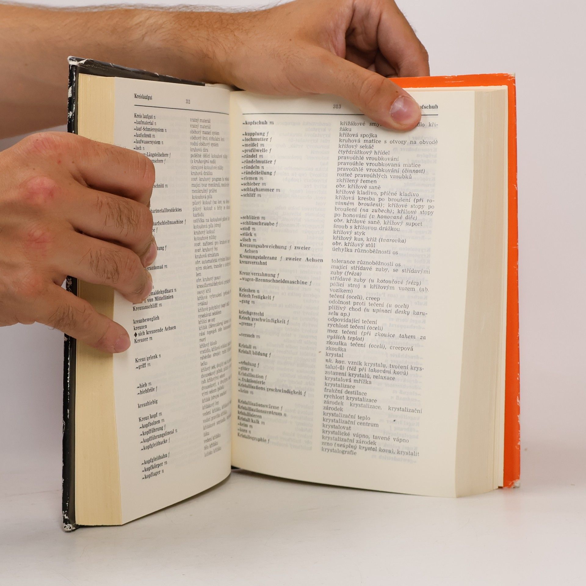 Autorenkollektiv Německo-český strojírensko-hutnický slovník