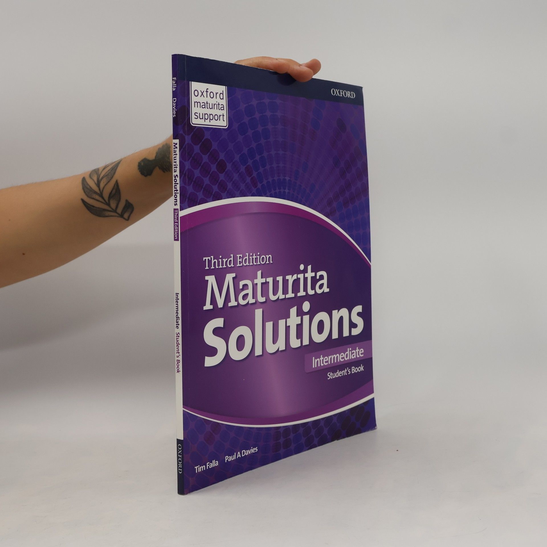 Paul A. Davies Maturita solutions : third edition. Intermediate. Student's book