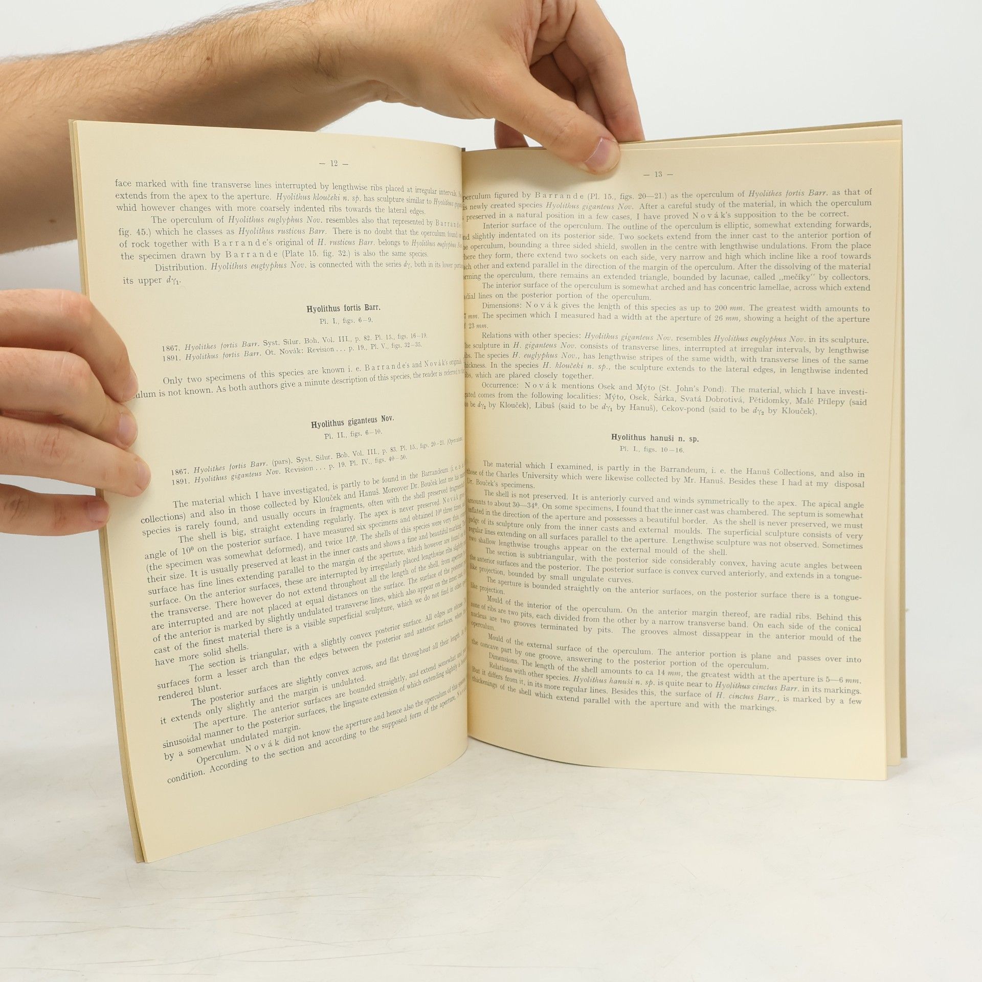 Various authors Revision of the Hyolithi