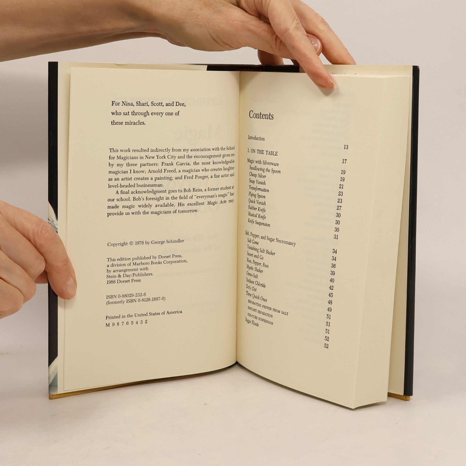 Ed Tricomi Magic With Everyday Objects