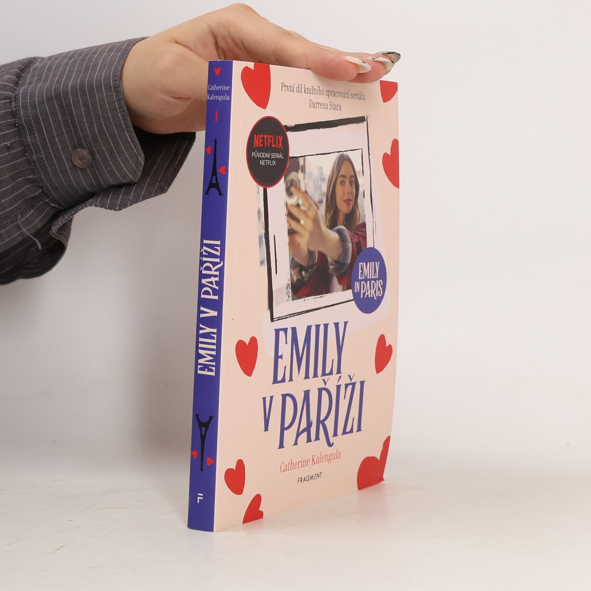 Catherine Kalengula Emily v Paříži