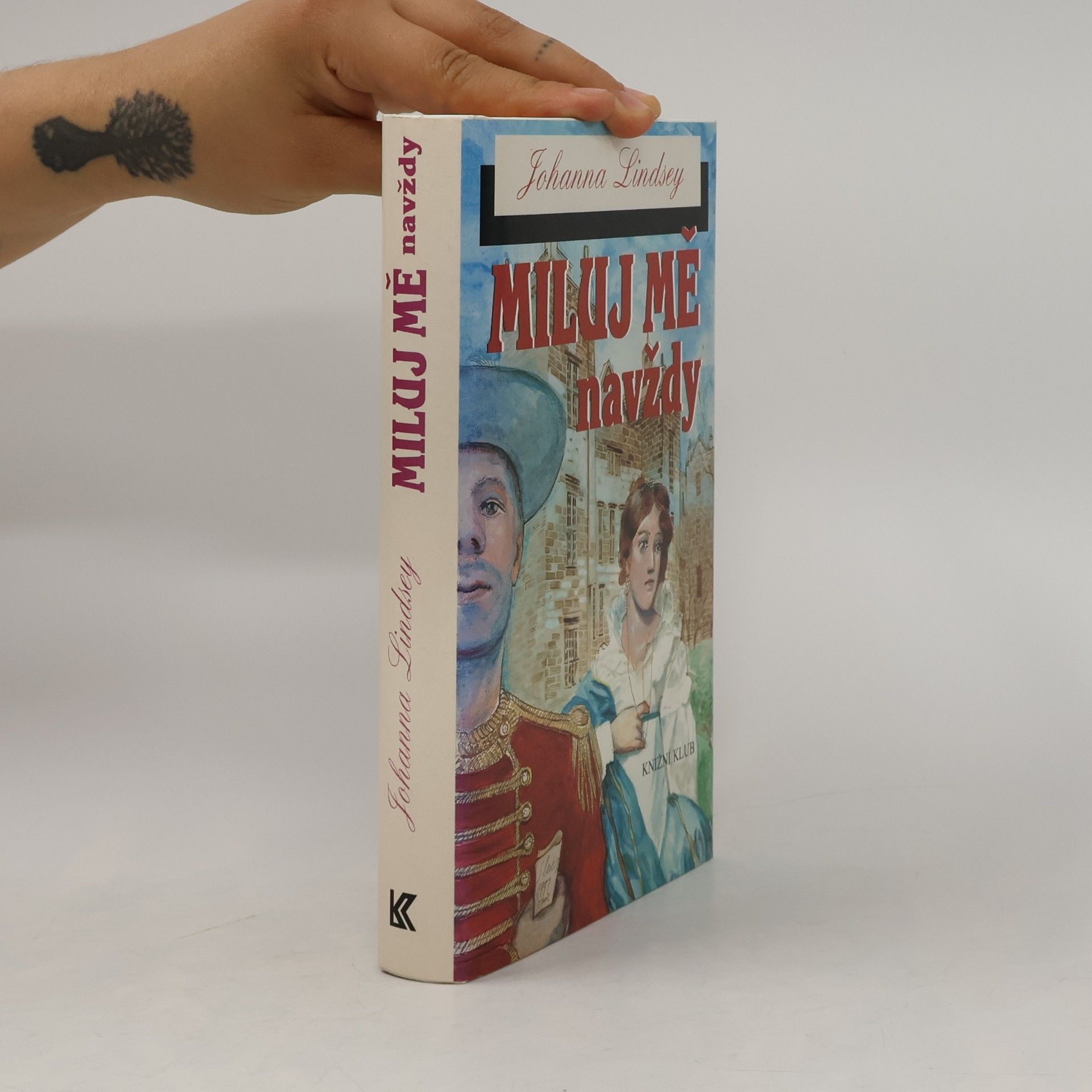 Johanna Lindsey Miluj mě navždy