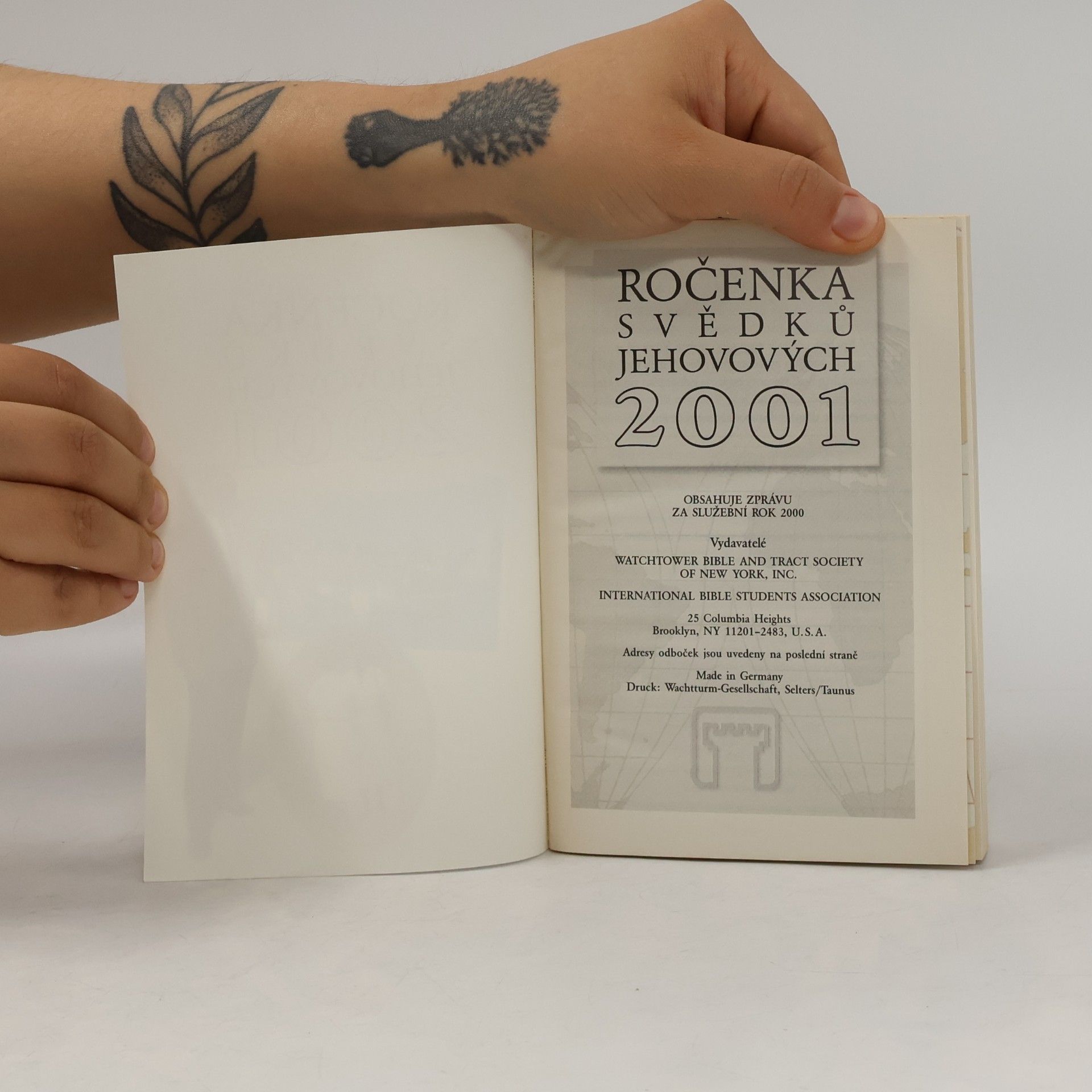Kolektiv autorů Ročenka svědků Jehovových 2001