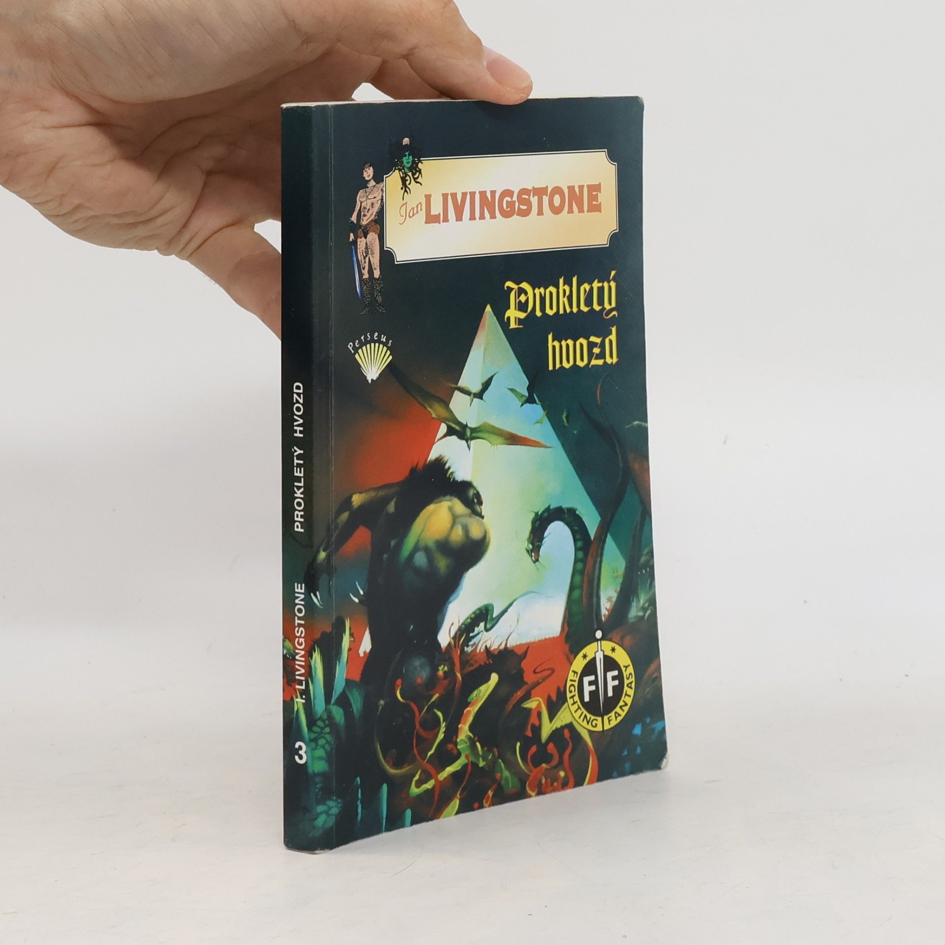 Ian Livingstone Prokletý hvozd