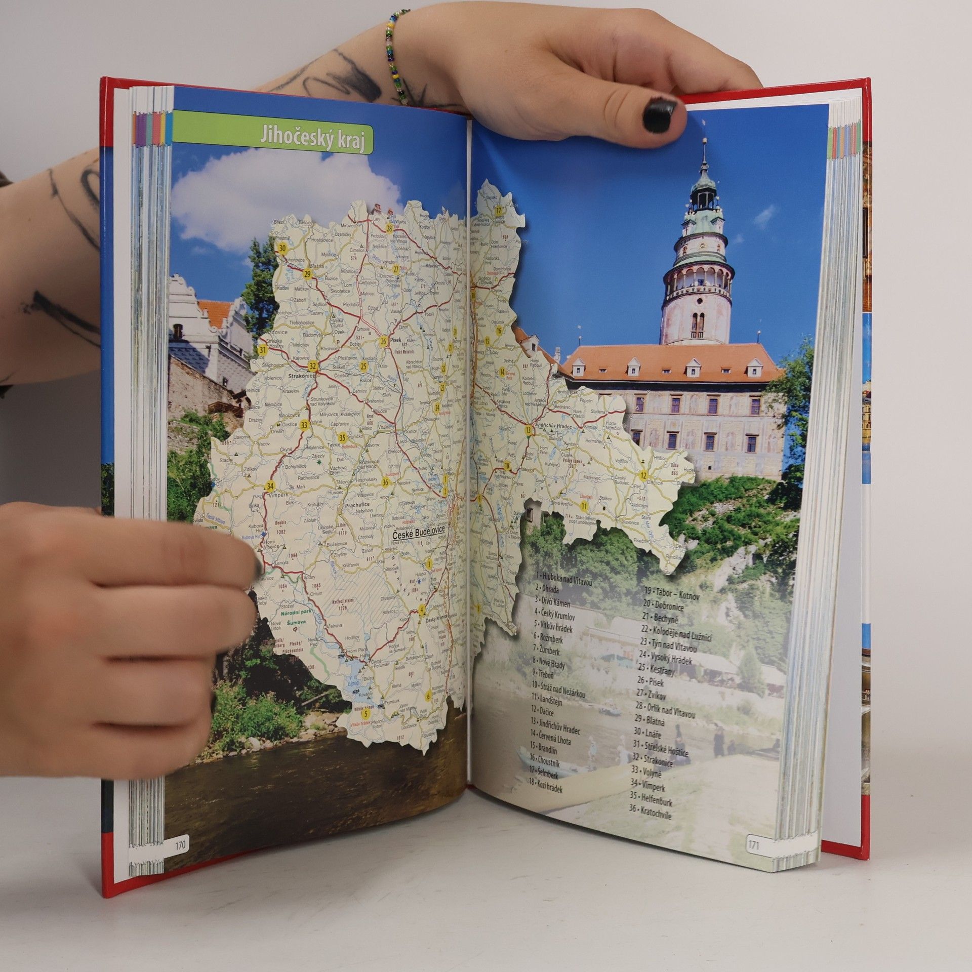 Petr David Špalíček výletů. Hrady a zámky