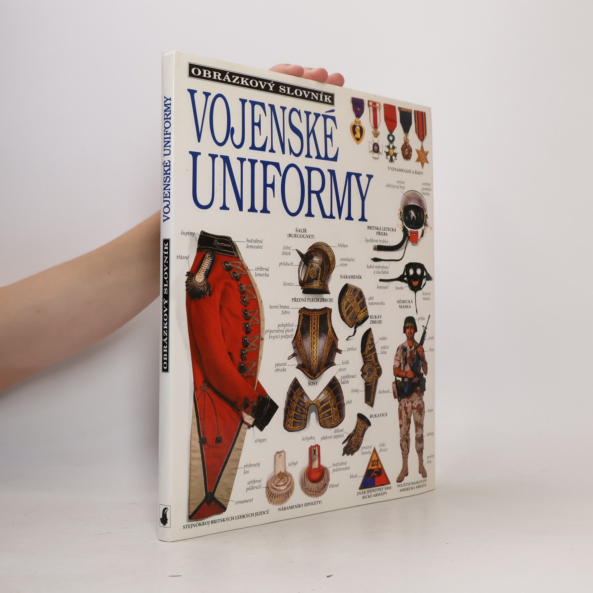 Vojenské uniformy a výstroj