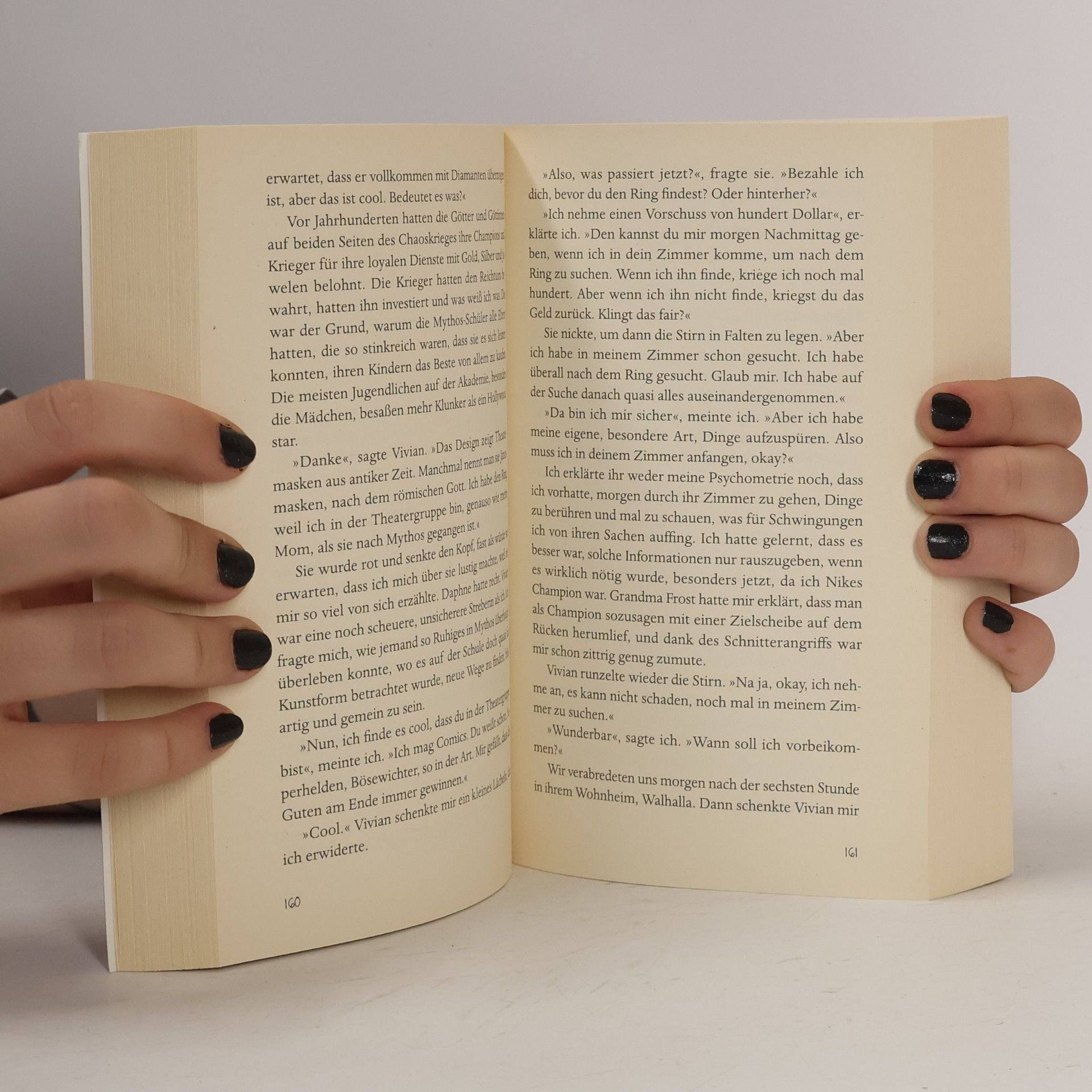 Jennifer Estep Frostherz