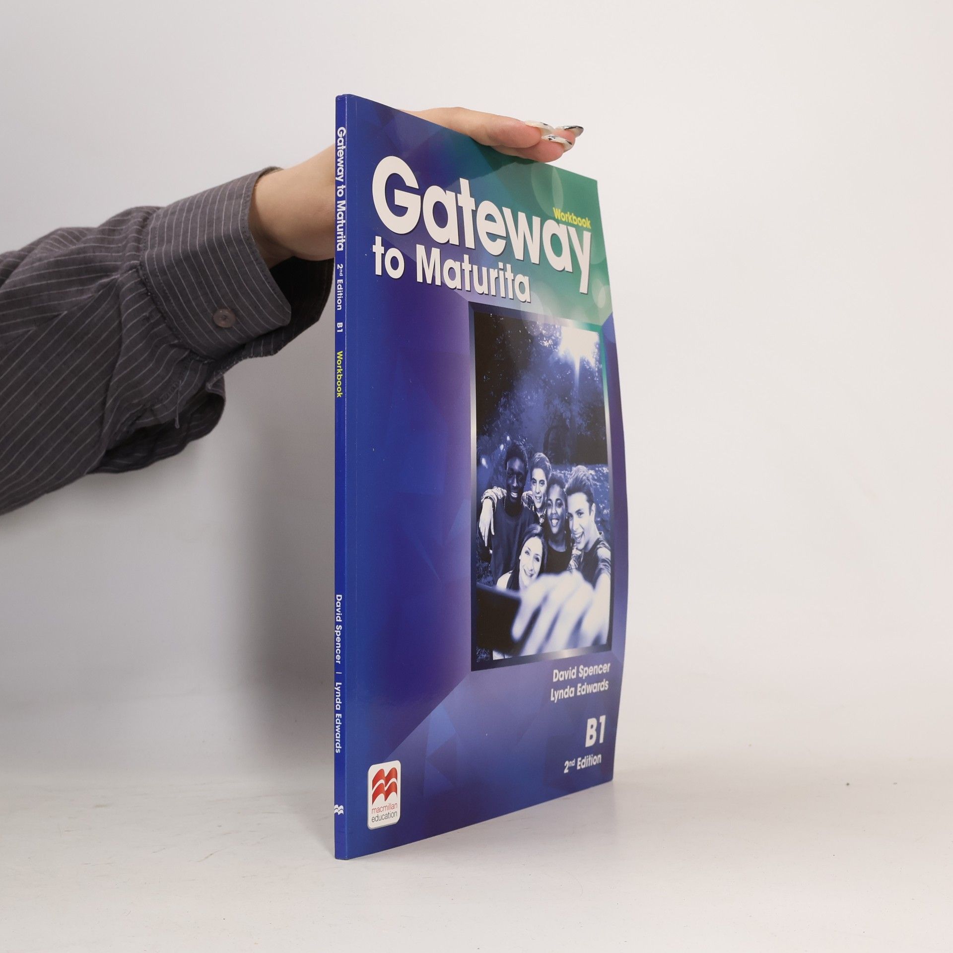 Lynda Edwards Gateway to Maturita B1. Workbook