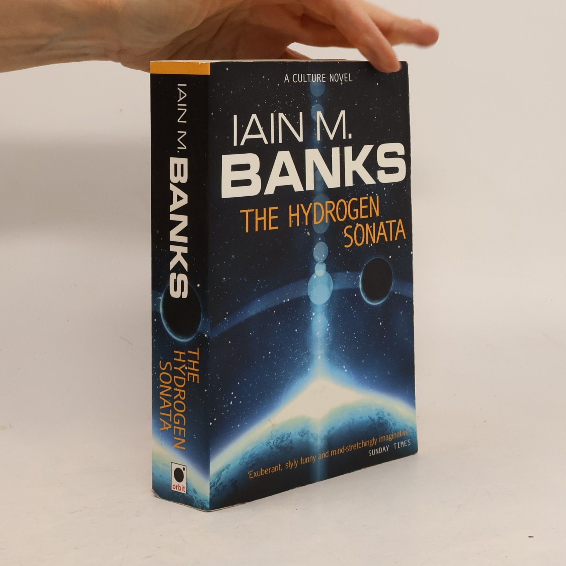 Iain Banks The hydrogen sonata