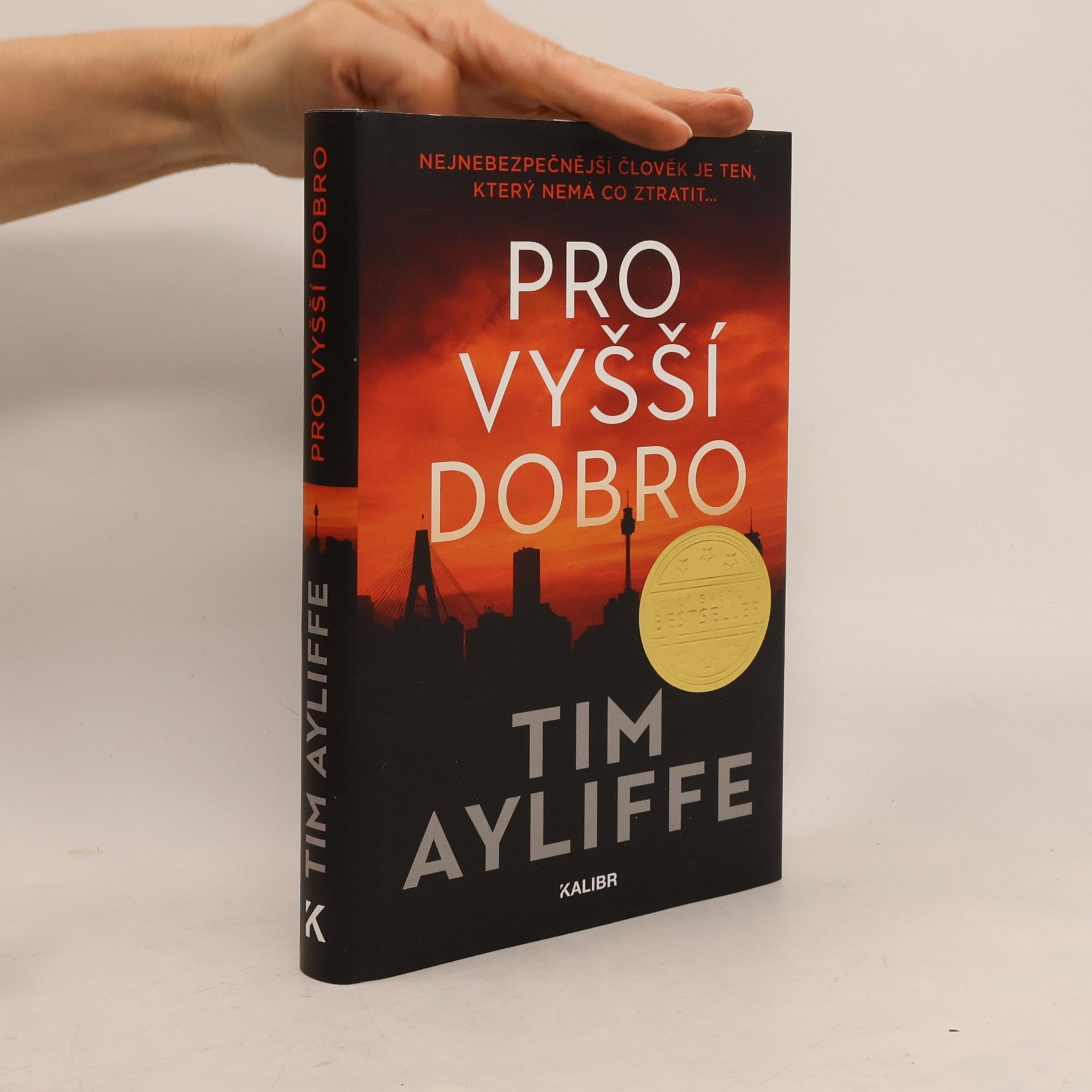 Tim Ayliffe Pro vyšší dobro