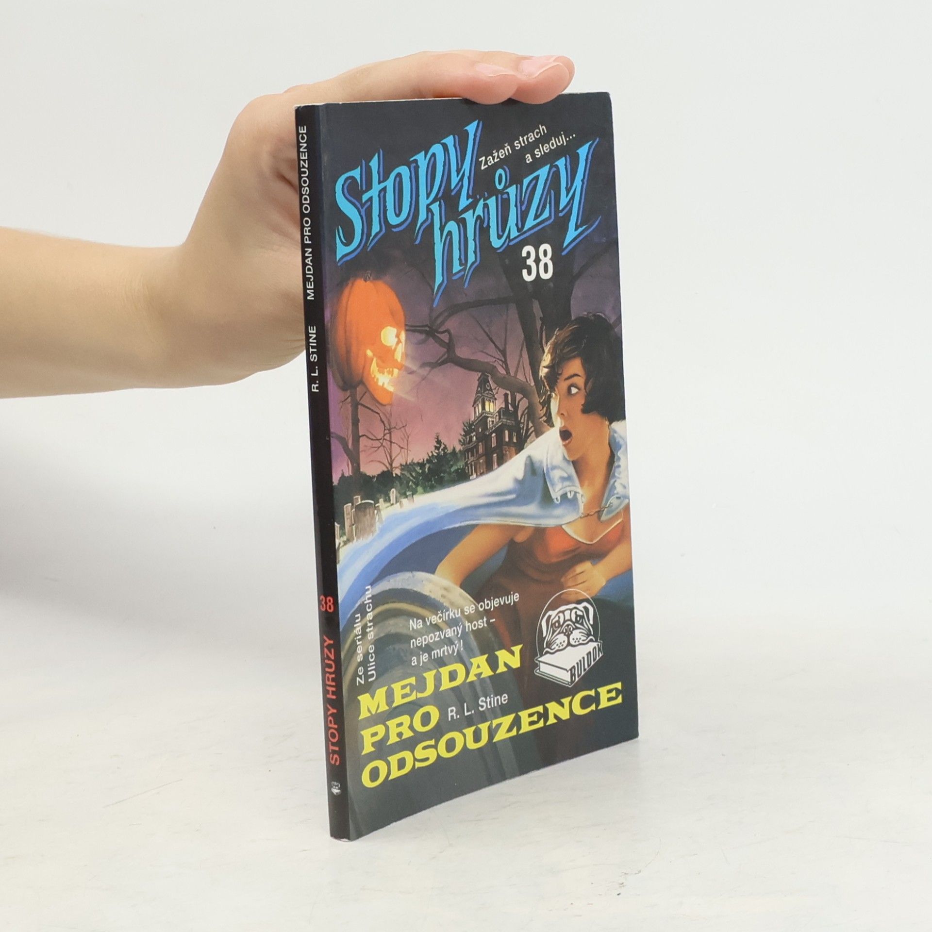 R. L. Stine Mejdan pro odsouzence. Stopy hrůzy 38
