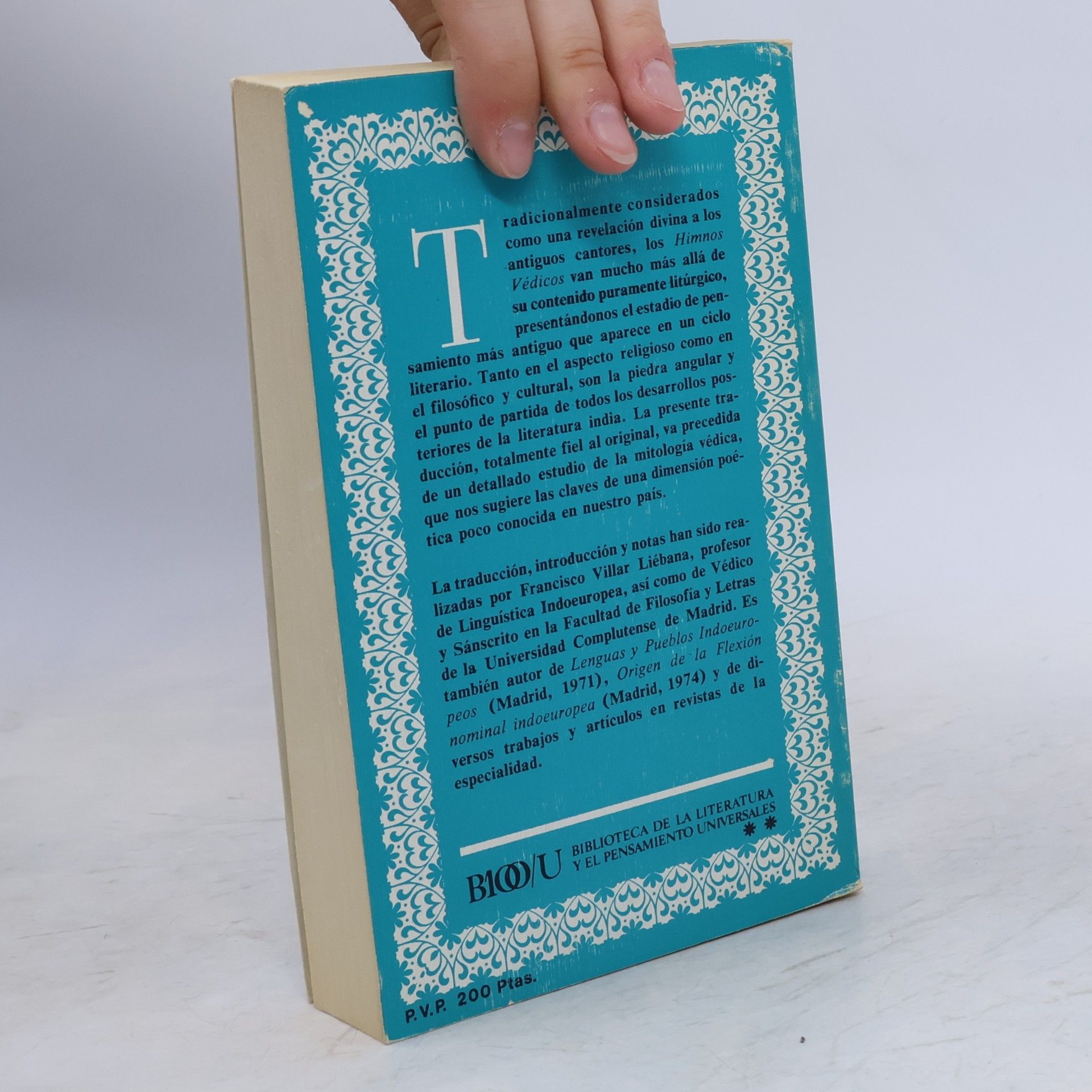 Tradicional Biblioteca de la literatura y el pensamiento universales - 8: Himnos védicos