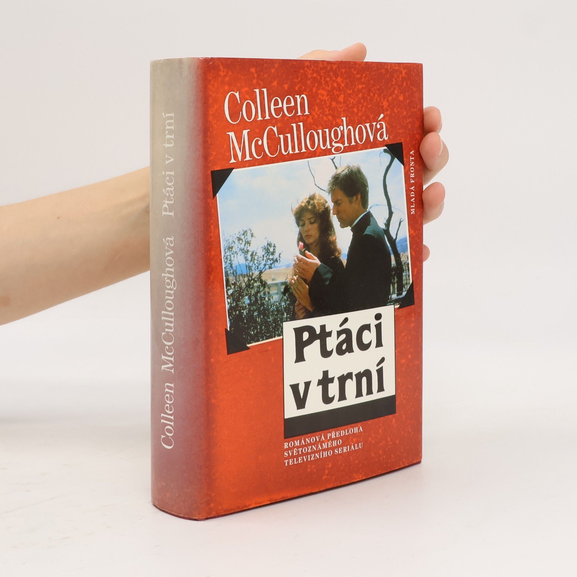Colleen McCulloughová Ptáci v trní