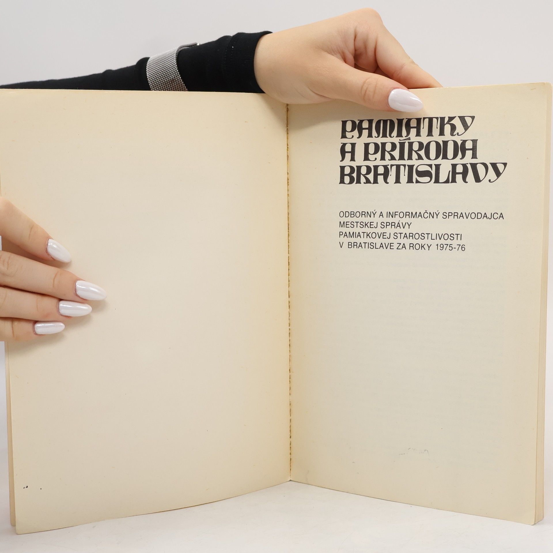 Kolektív autorov Pamiatky a príroda Bratislavy 1975-76