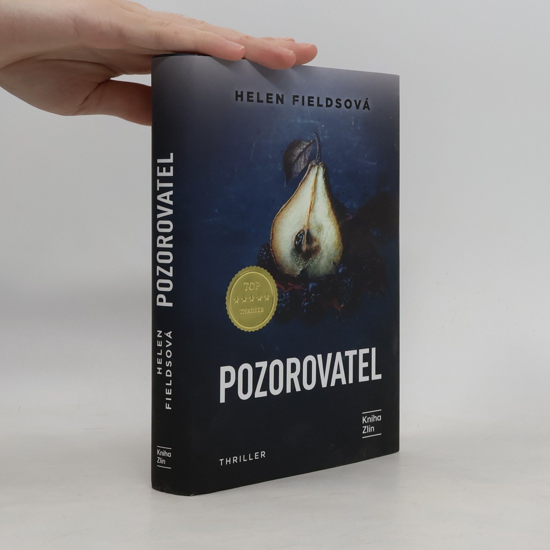Helen Fields Pozorovatel