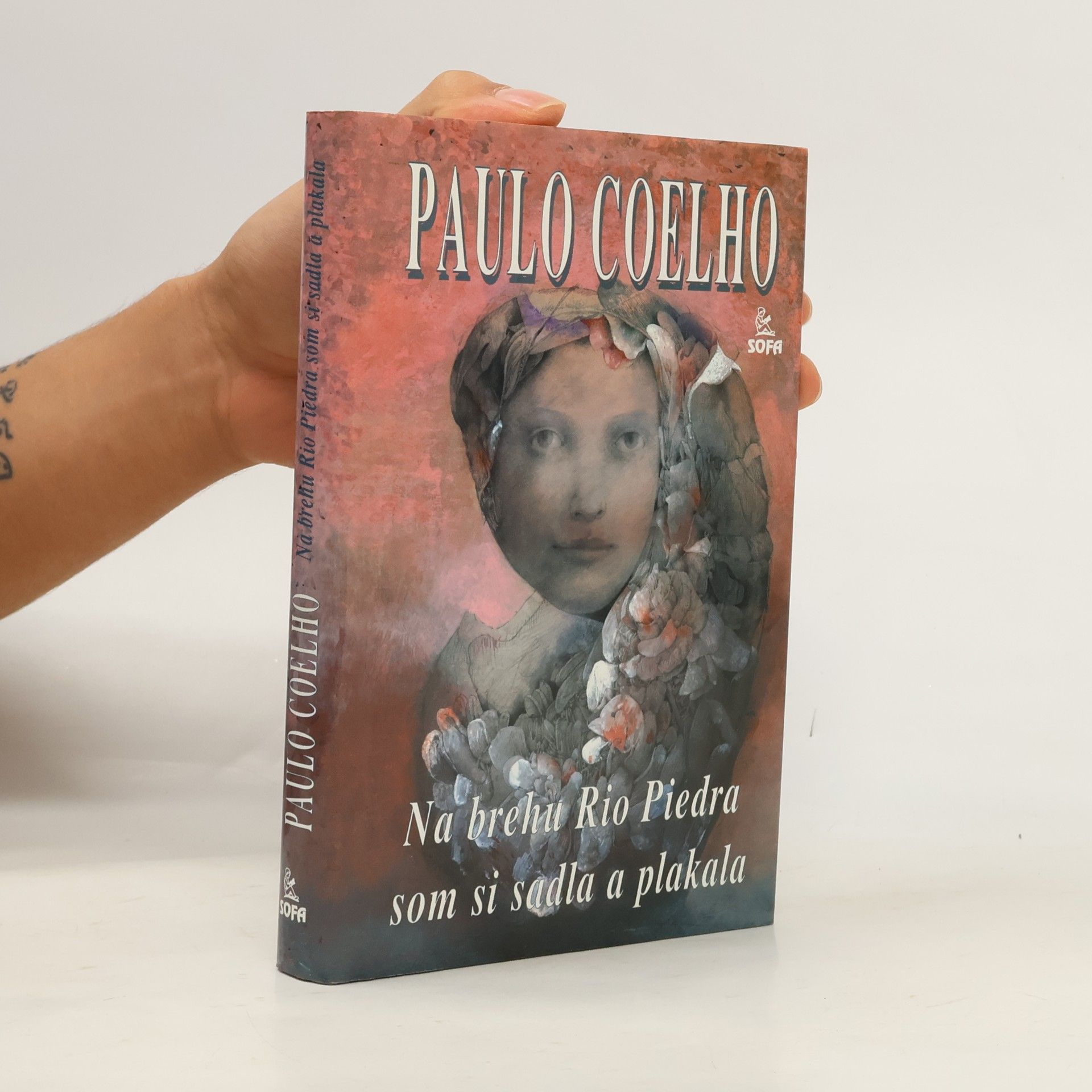 Paulo Coelho Na brehu Rio Piedra som si sadla a plakala