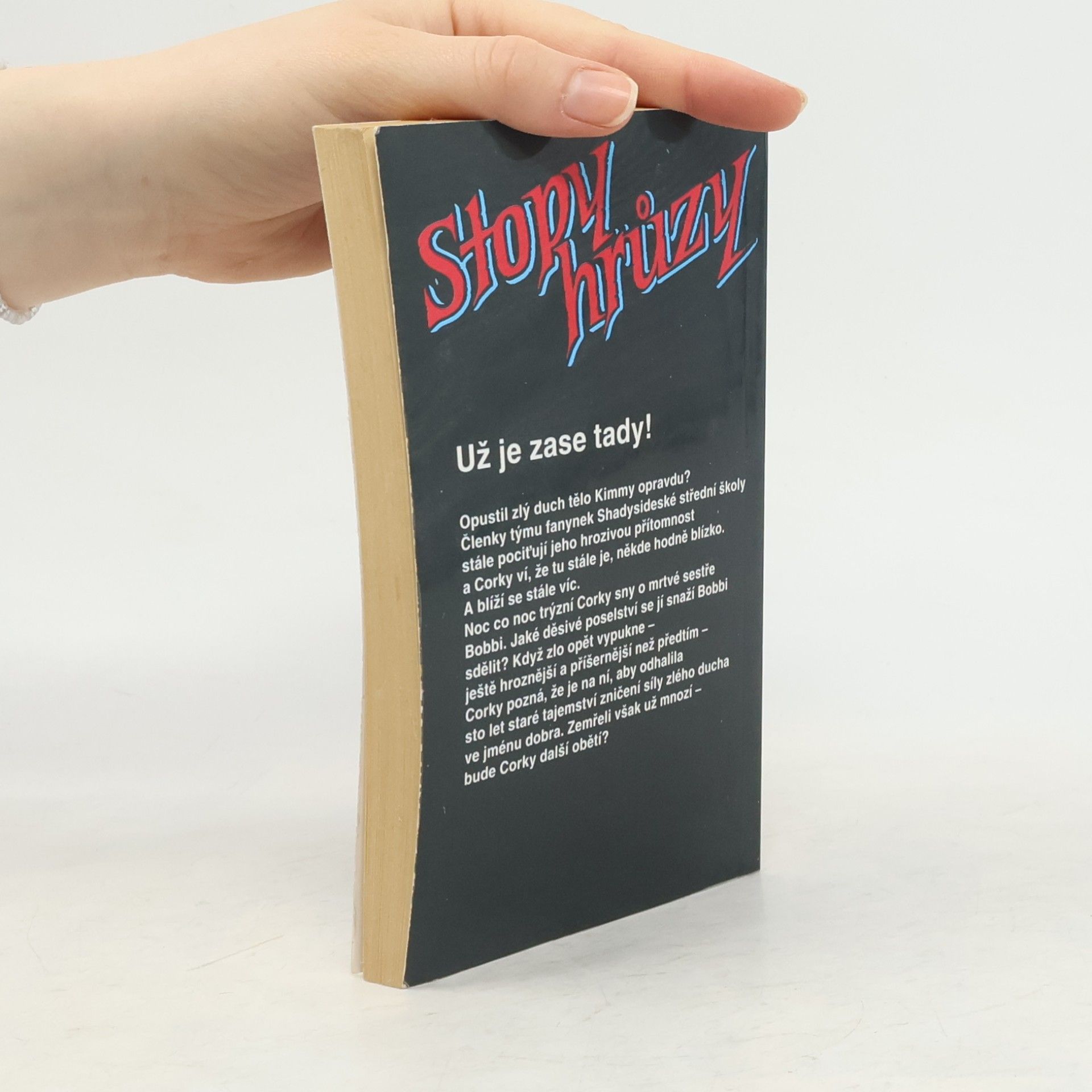 R. L. Stine Záludné zlo. Stopy hrůzy 36
