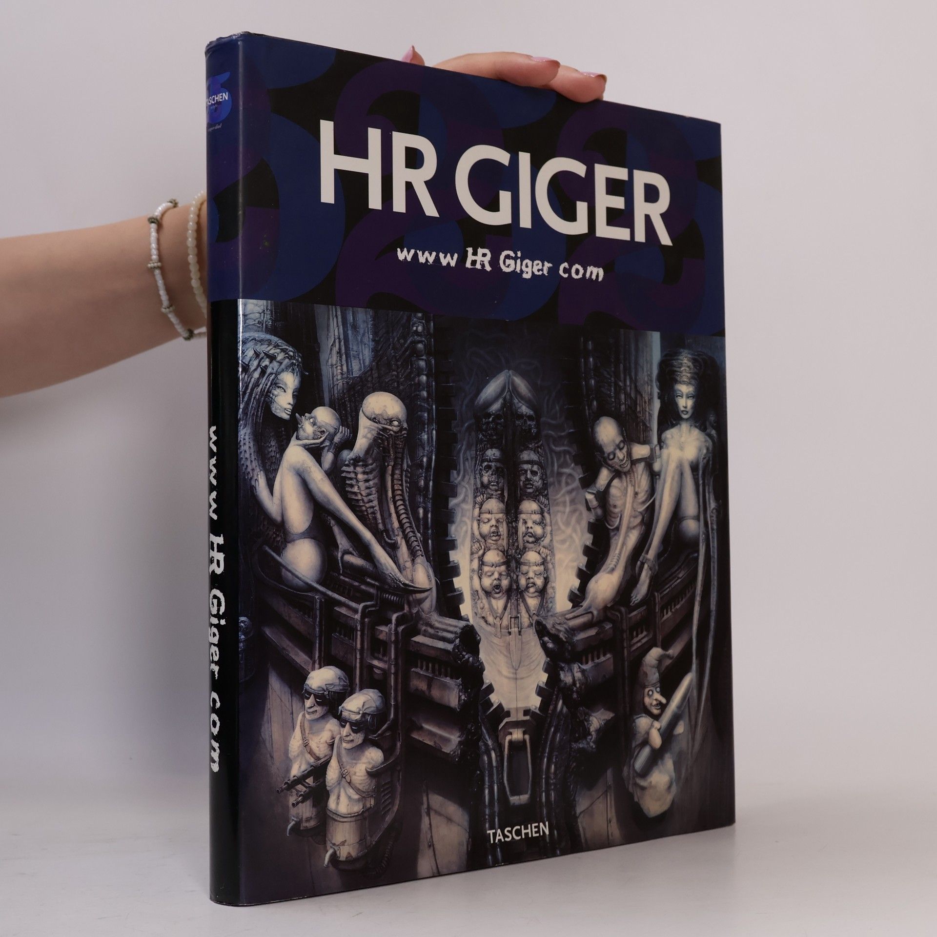 H. R. Hansruedi Giger WWW HR Giger com